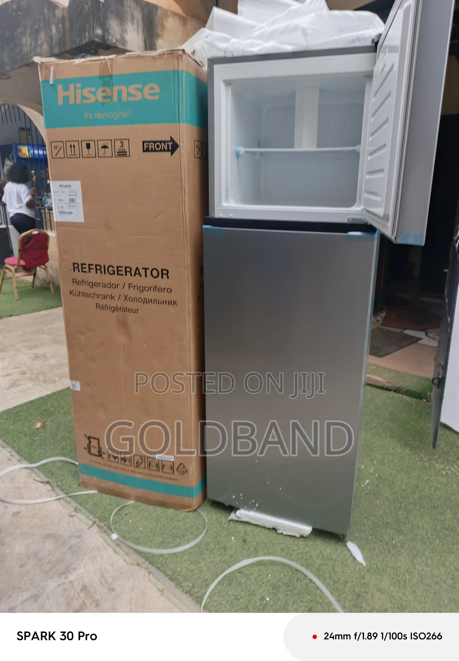 Hisense 306DR Refrigerator – Efficient Food Preservation