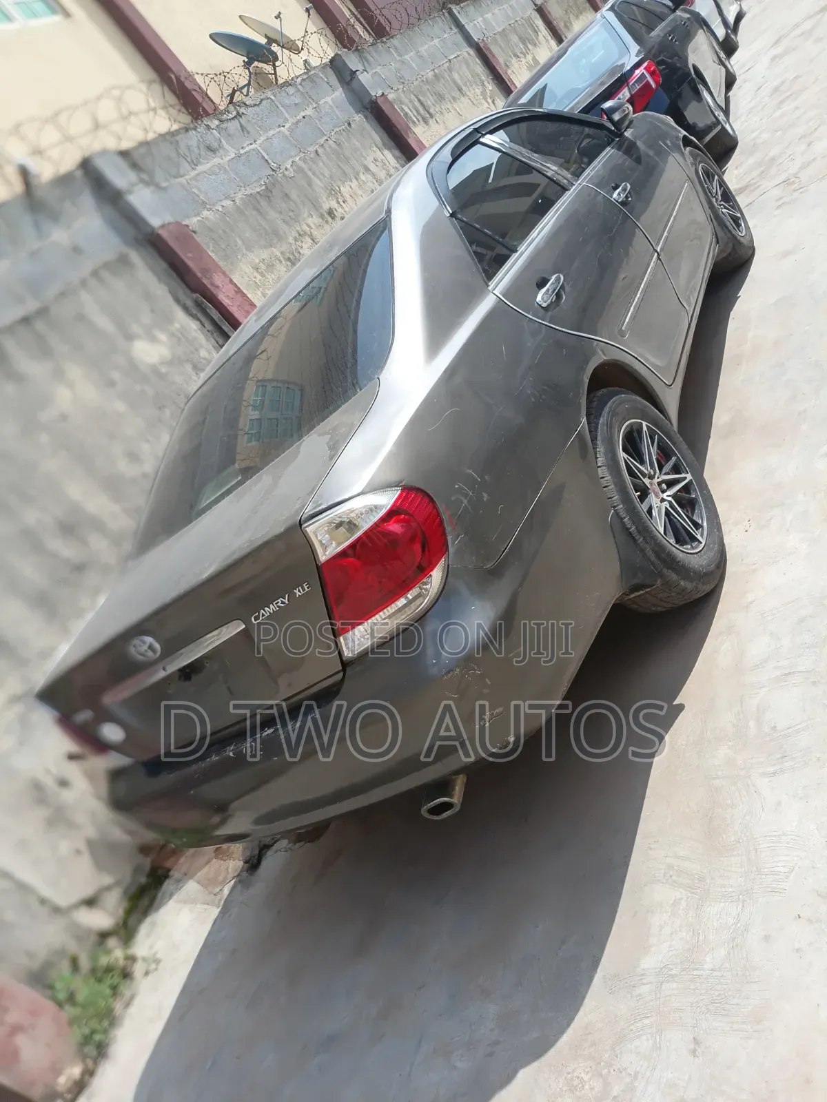 Toyota Camry XLE 4dr Sedan (2.4L 4cyl 5A) 2005 Gray