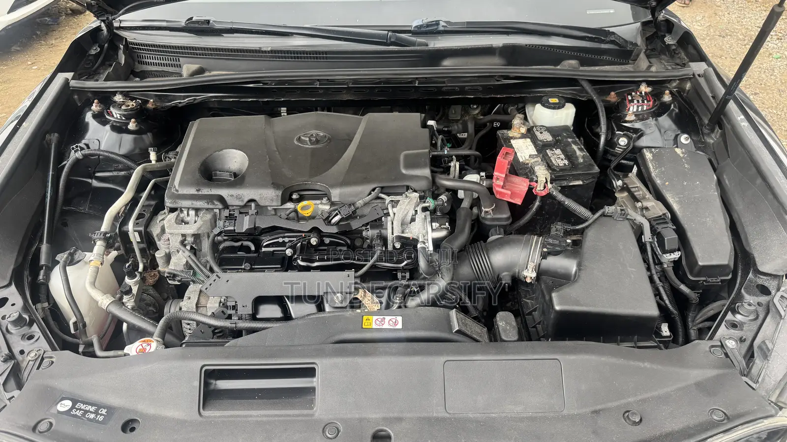 Toyota Camry SE FWD (2.5L 4cyl 8AM) 2018 Black