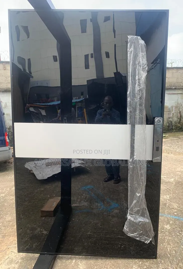 Quality Turkish Luxury Pivot Door
