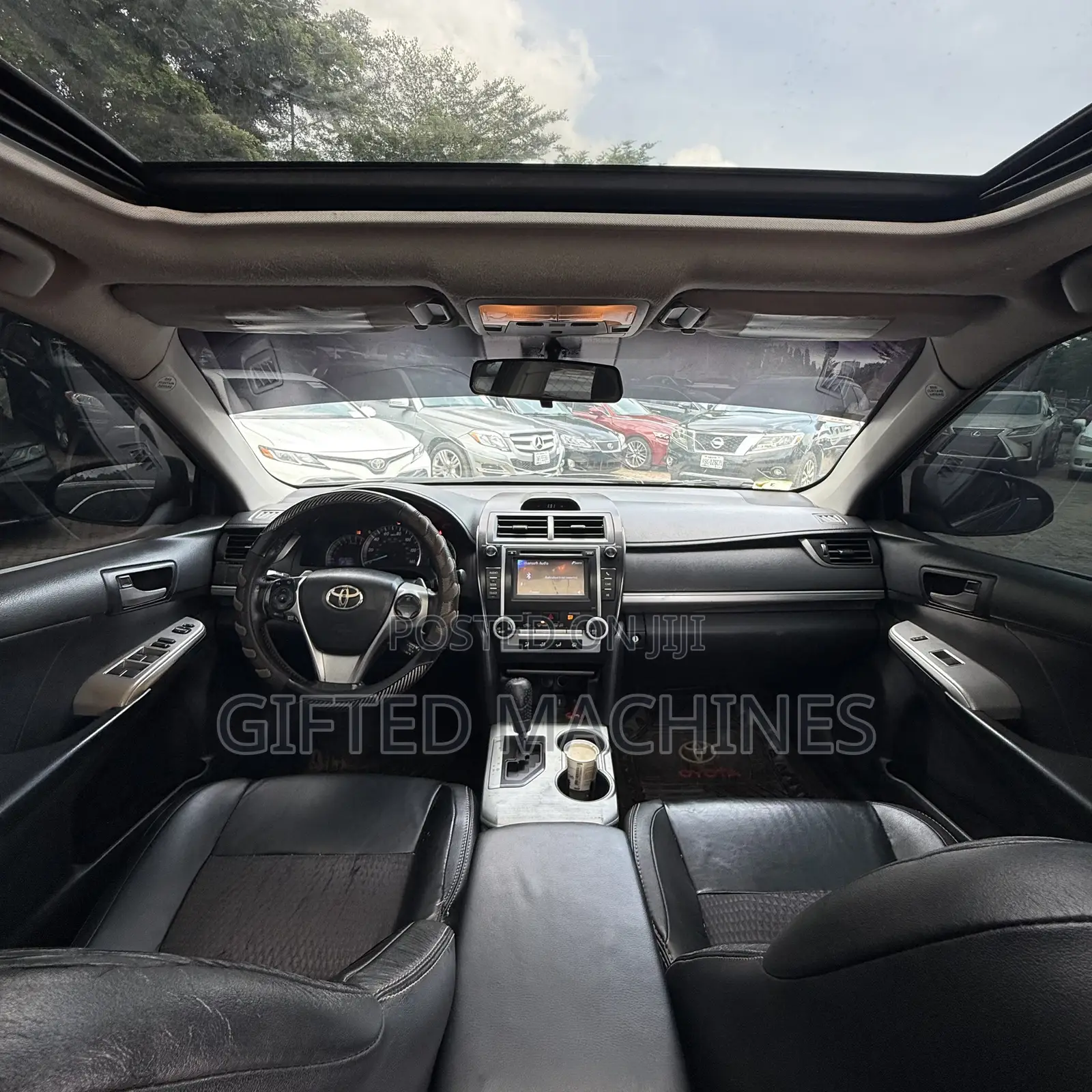 Toyota Camry SE 4dr Sedan (2.5L 4cyl 6A) 2012 Black