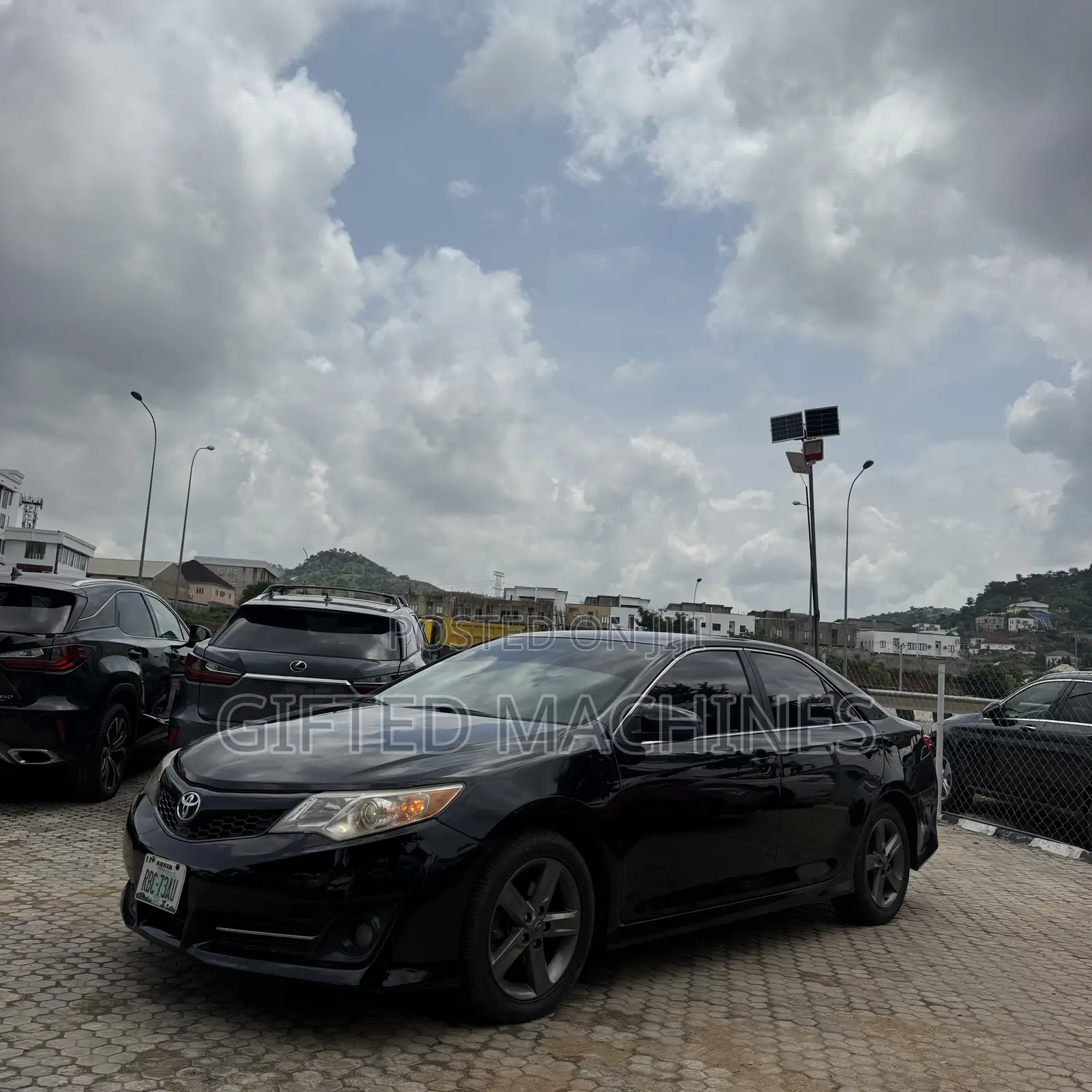 Toyota Camry SE 4dr Sedan (2.5L 4cyl 6A) 2012 Black
