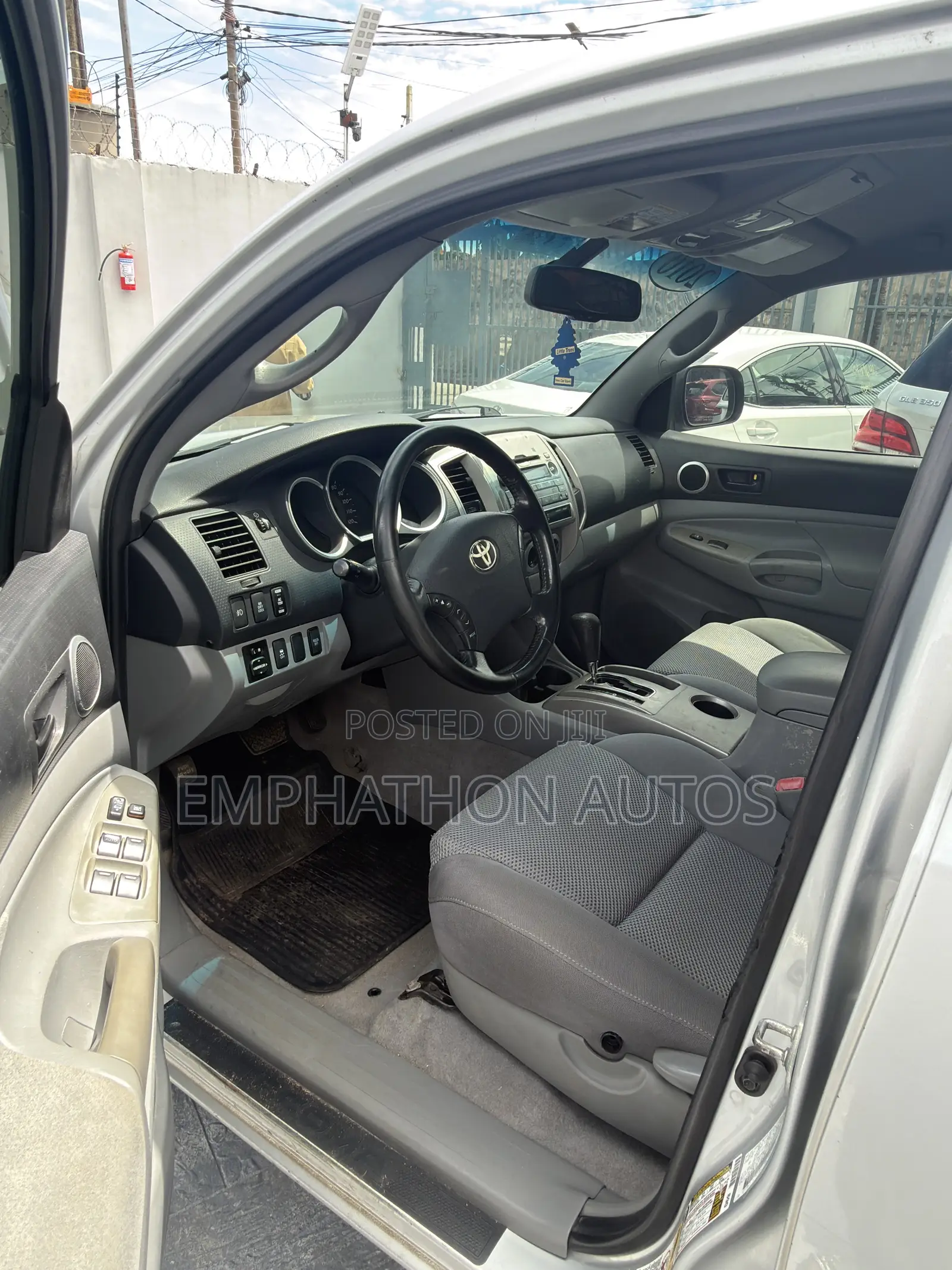 Toyota Tacoma 2010 Silver