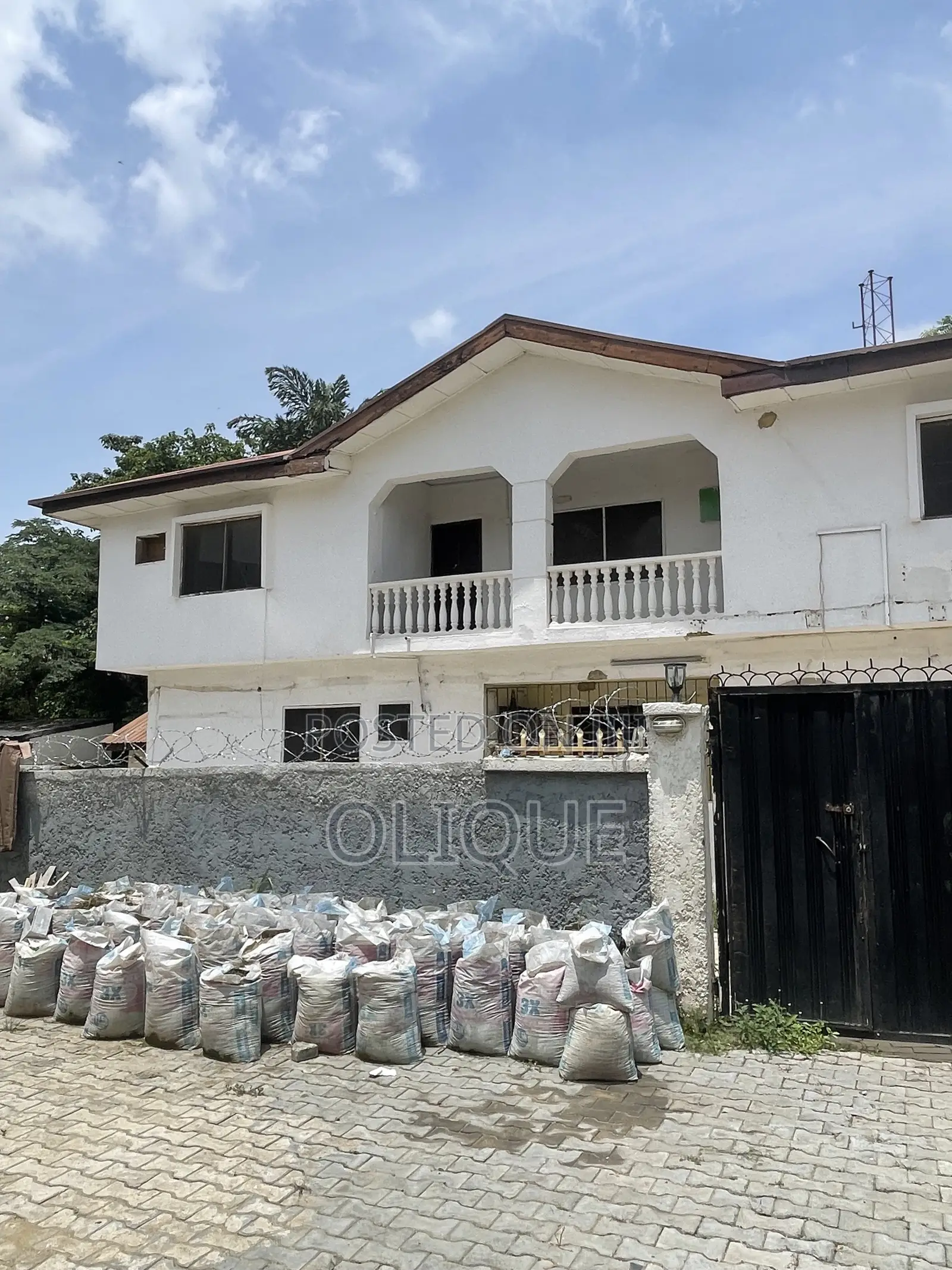 5bdrm Duplex in Wuse 2 Off Aminu for rent