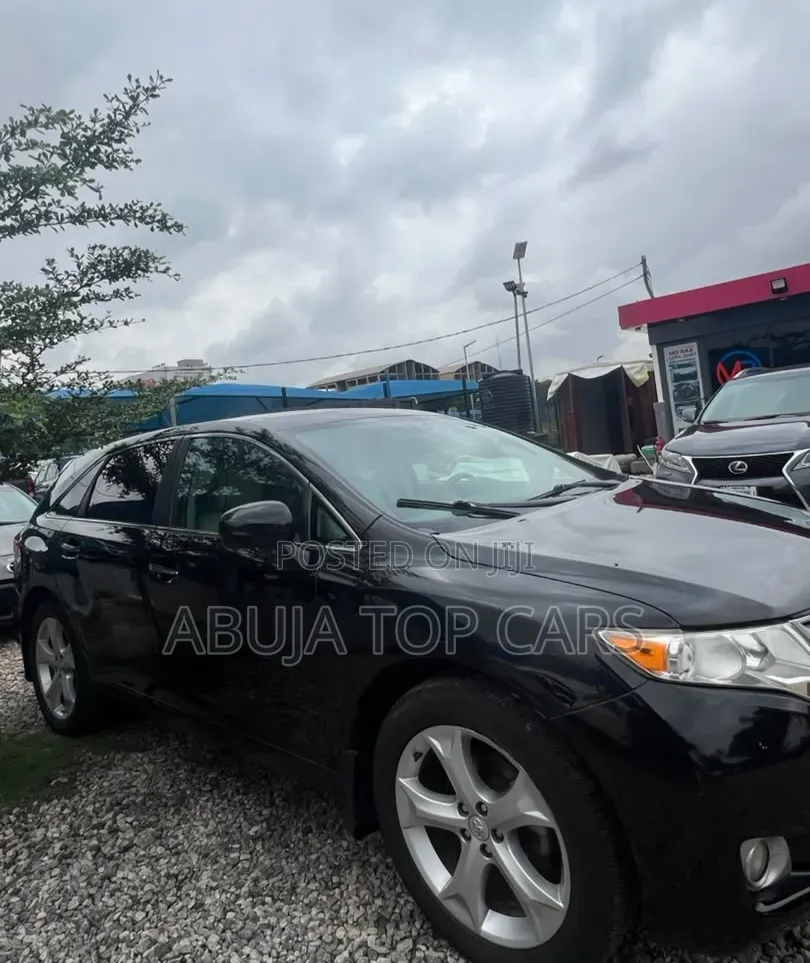 Toyota Venza Limited 2011 Black