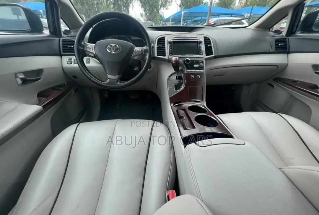 Toyota Venza Limited 2011 Black