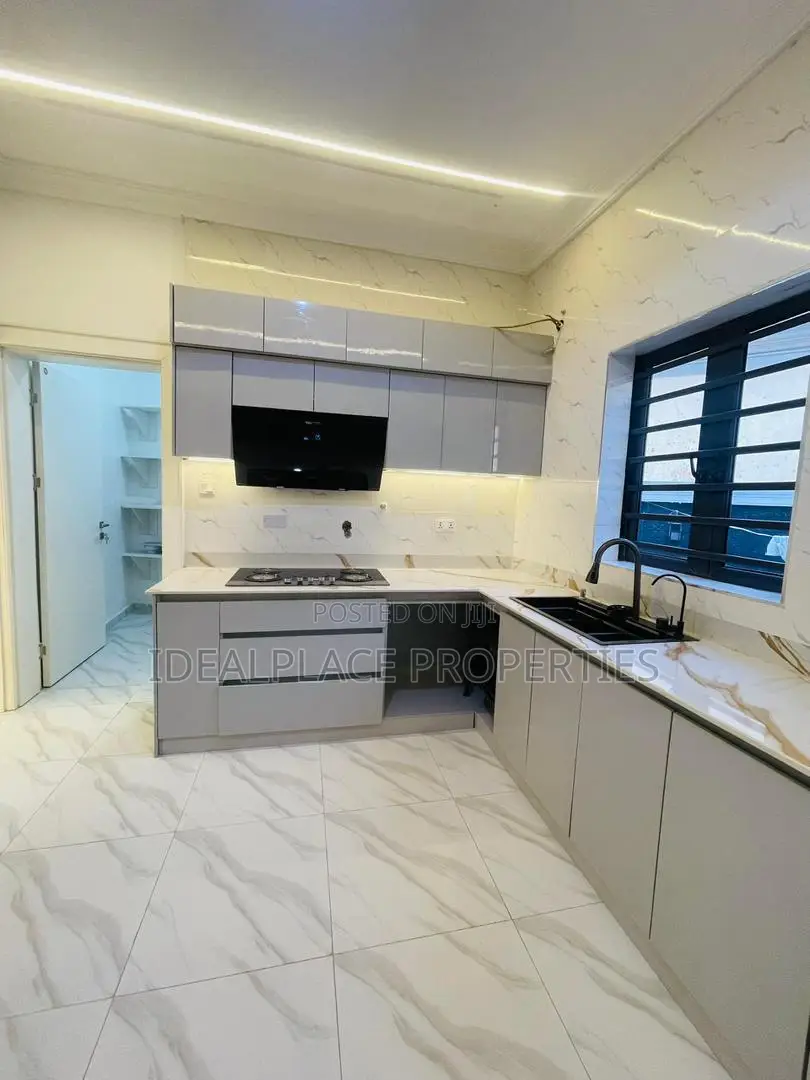 4bdrm House in Berger for sale