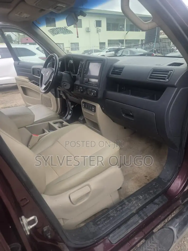 Honda Ridgeline 2011 Burgundy