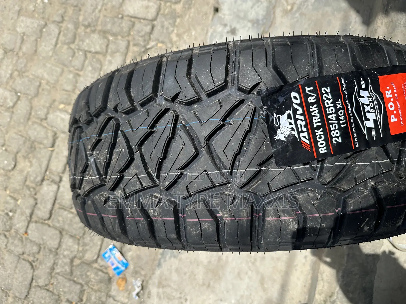 285/45r22 Xl Arivo Tire