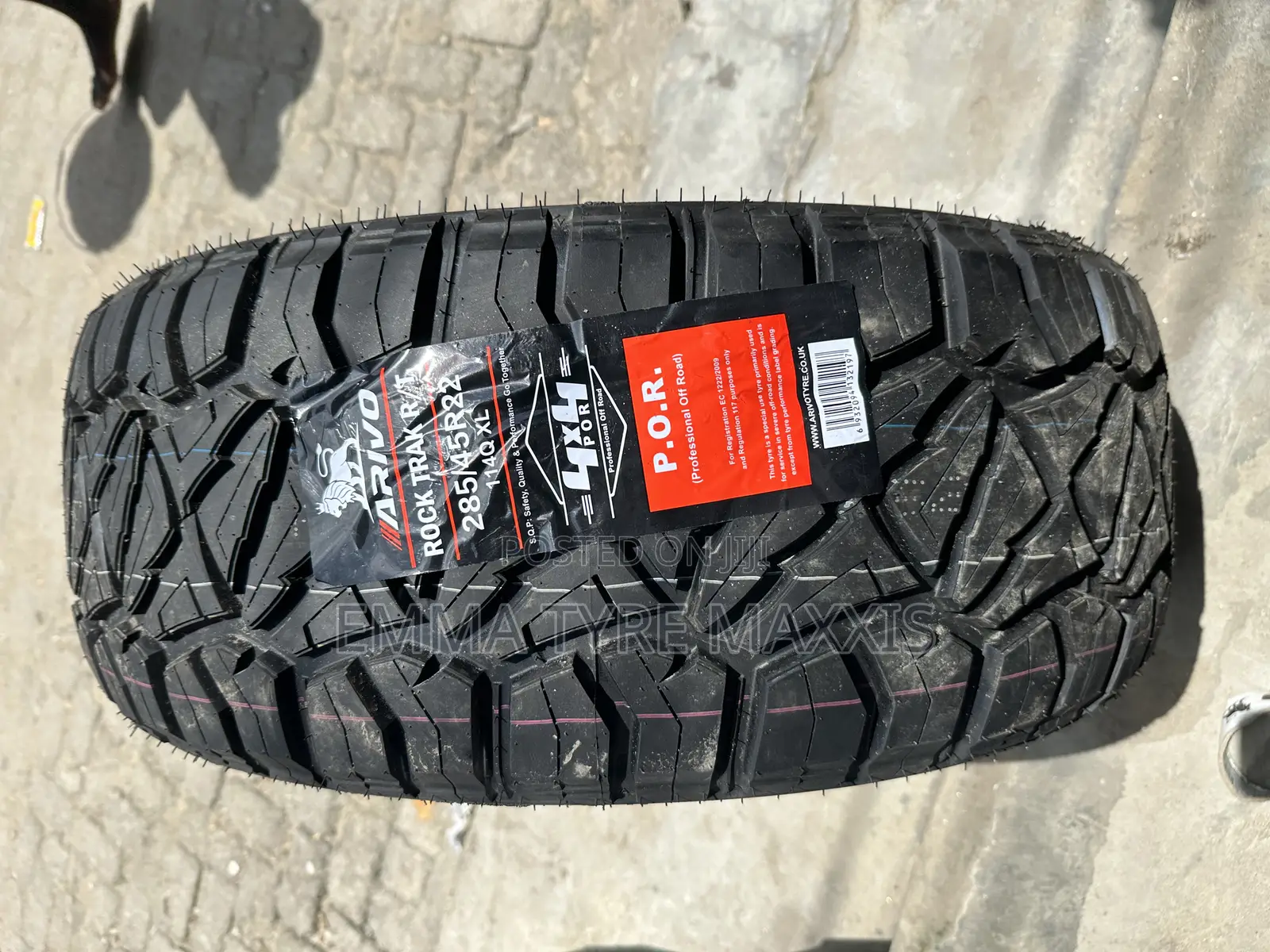 285/45r22 Xl Arivo Tire