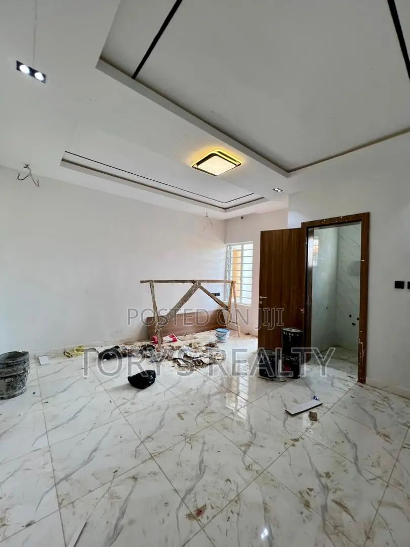 3bdrm Duplex in Ado / Ajah for sale