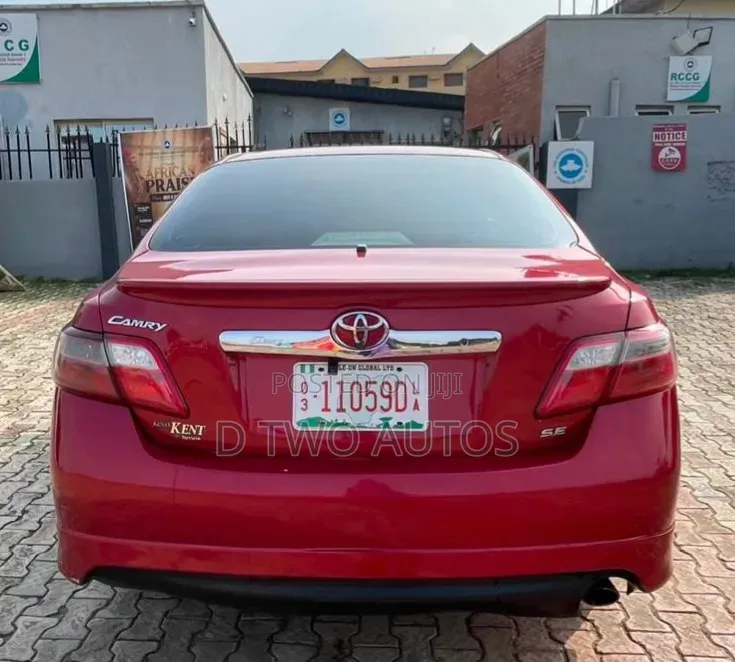 Toyota Camry SE 4dr Sedan (2.4L 4cyl 5A) 2009 Red