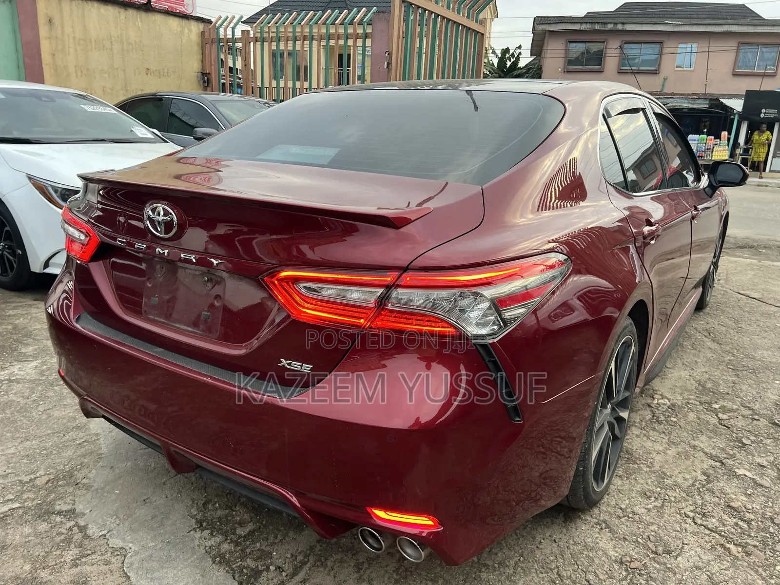 Toyota Camry XSE FWD (2.5L 4cyl 8AM) 2018 Red