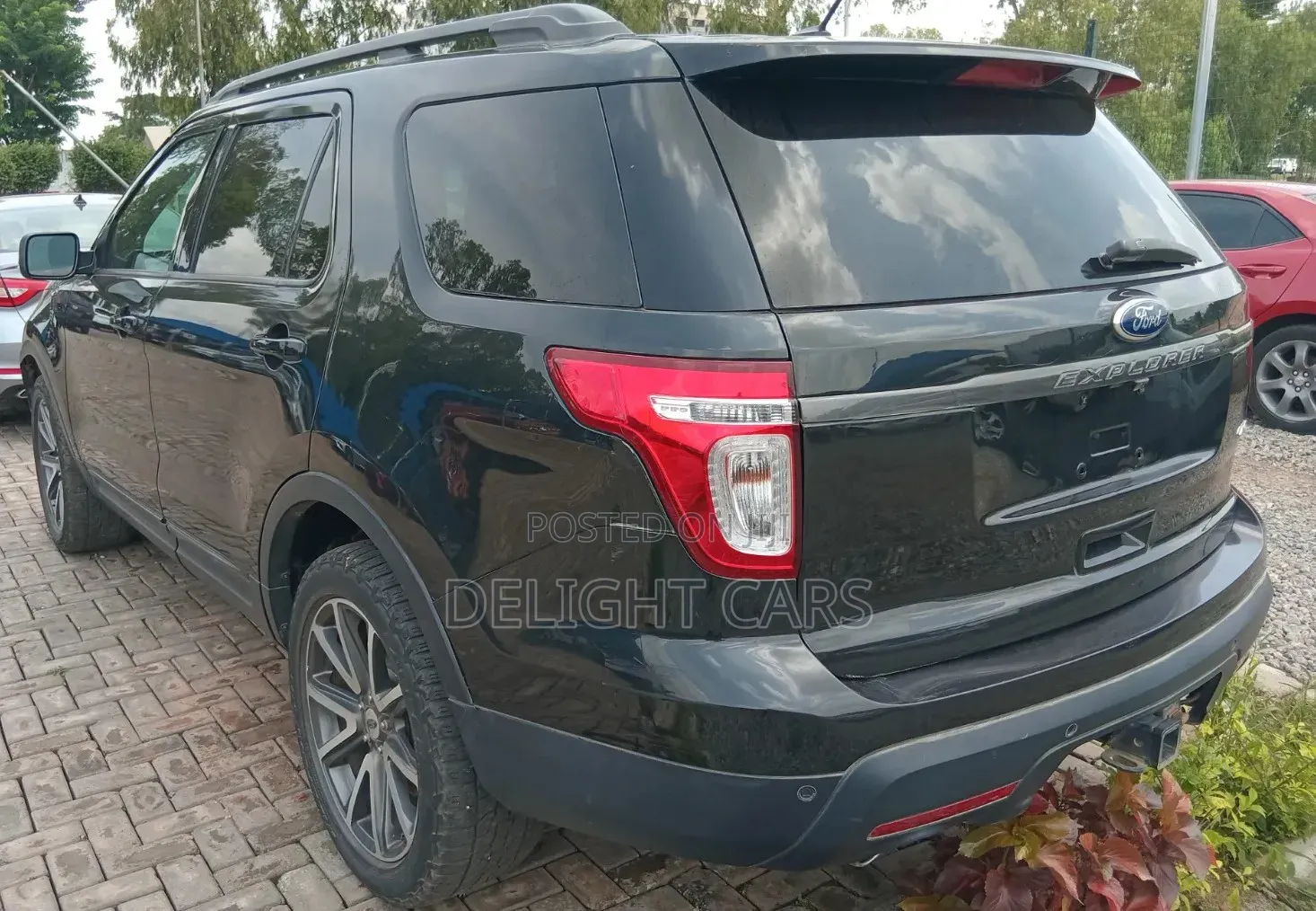Ford Explorer XLT 4dr SUV AWD (3.5L 6cyl 6A) 2015 Matt Black