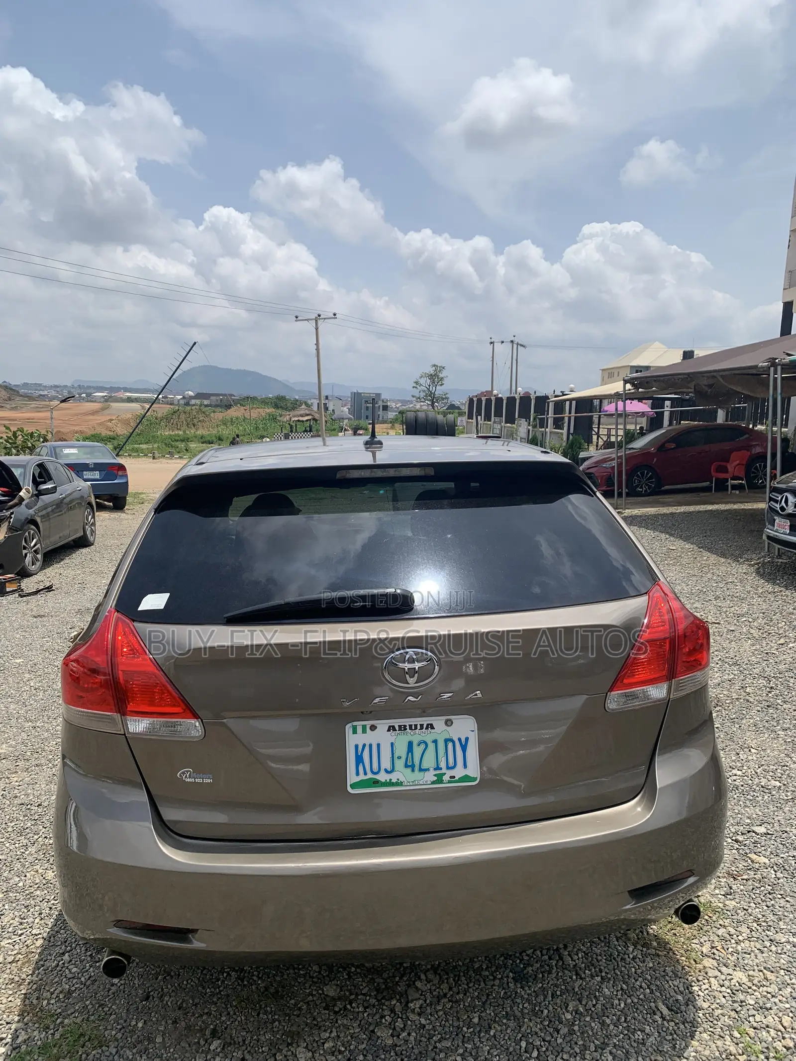 Toyota Venza XLE 2011 Brown