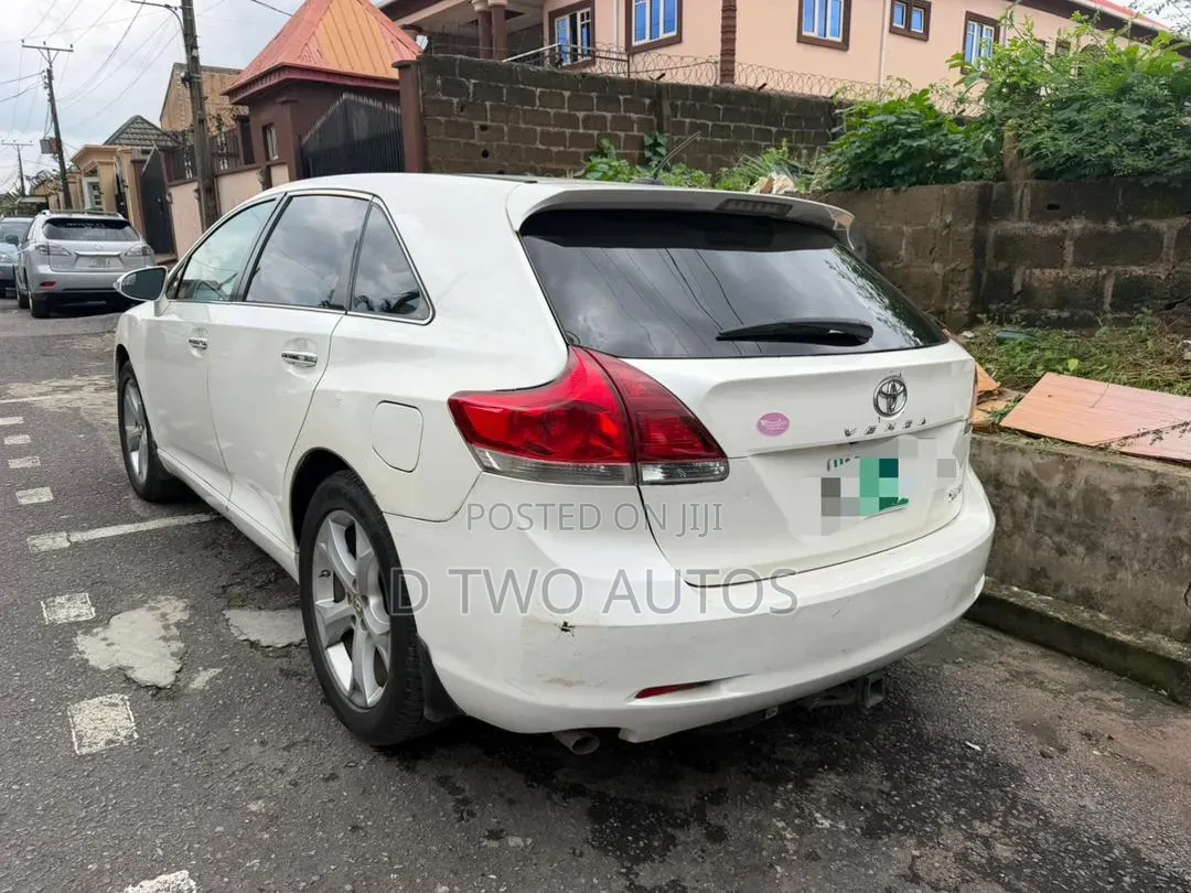 Toyota Venza XLE AWD V6 2013 White