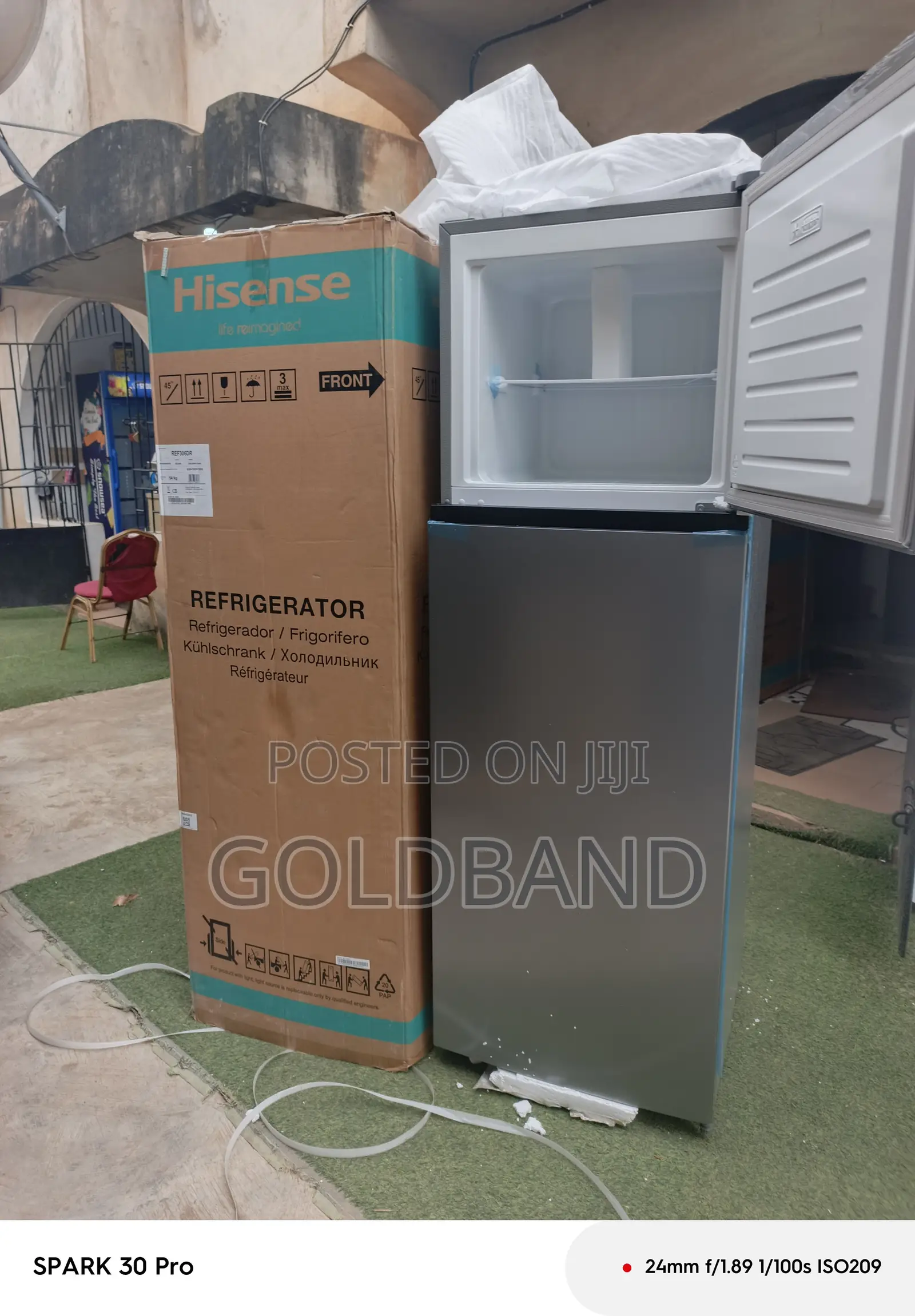 Hisense Double Door 295L Refrigerator – Modern Kitchen Fit