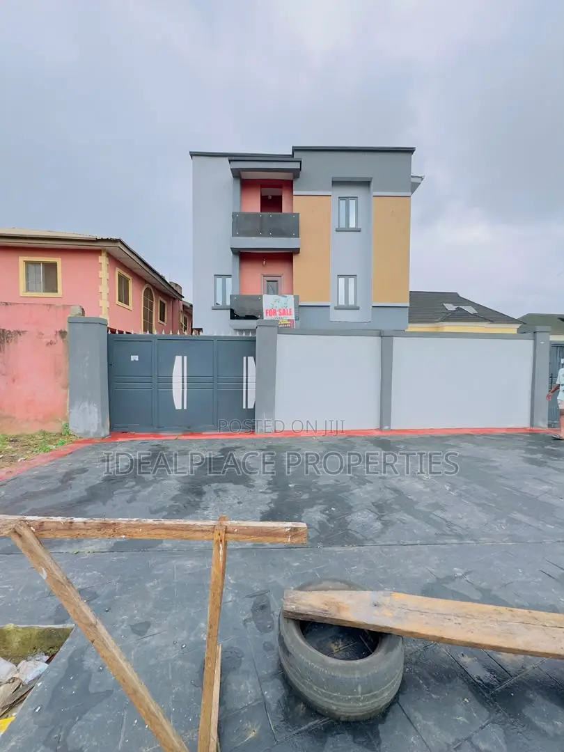 5bdrm Duplex in GRA Phase 1 for sale