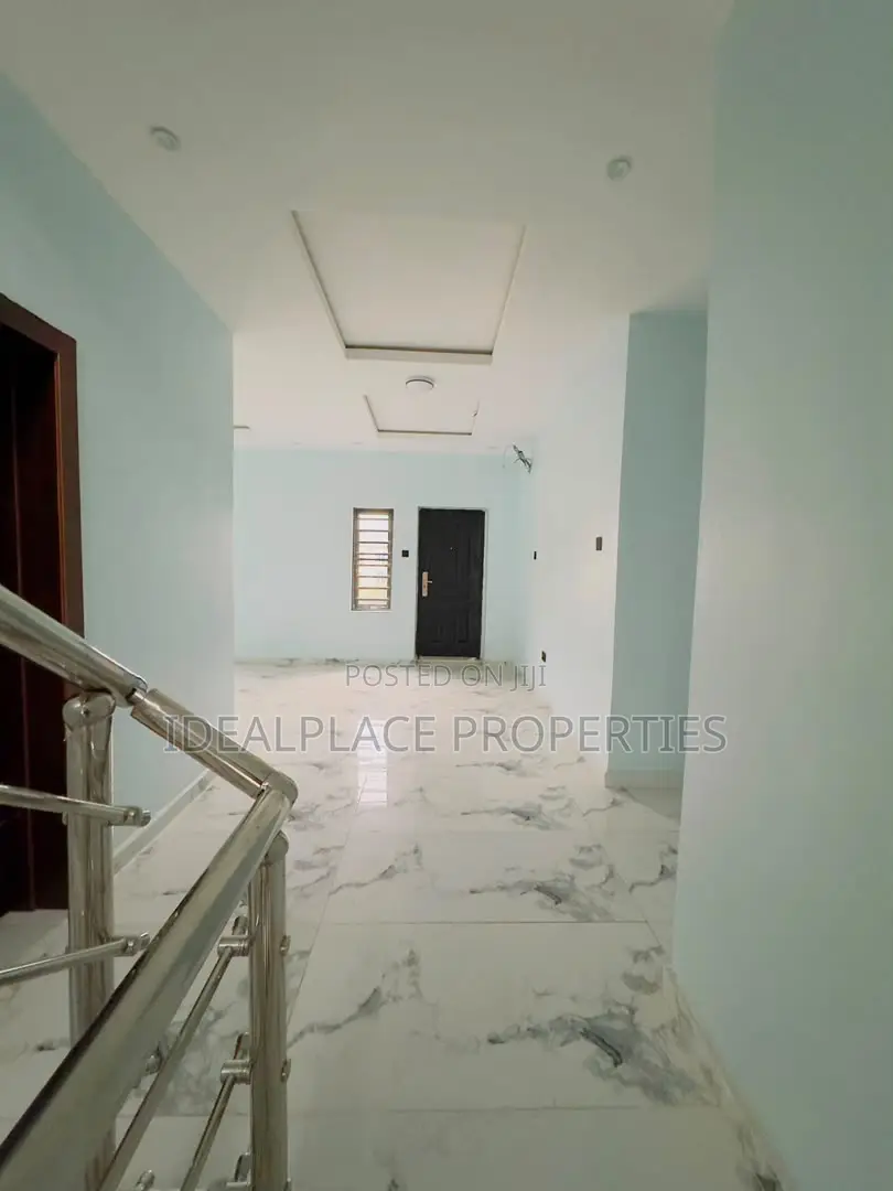 5bdrm Duplex in GRA Phase 1 for sale