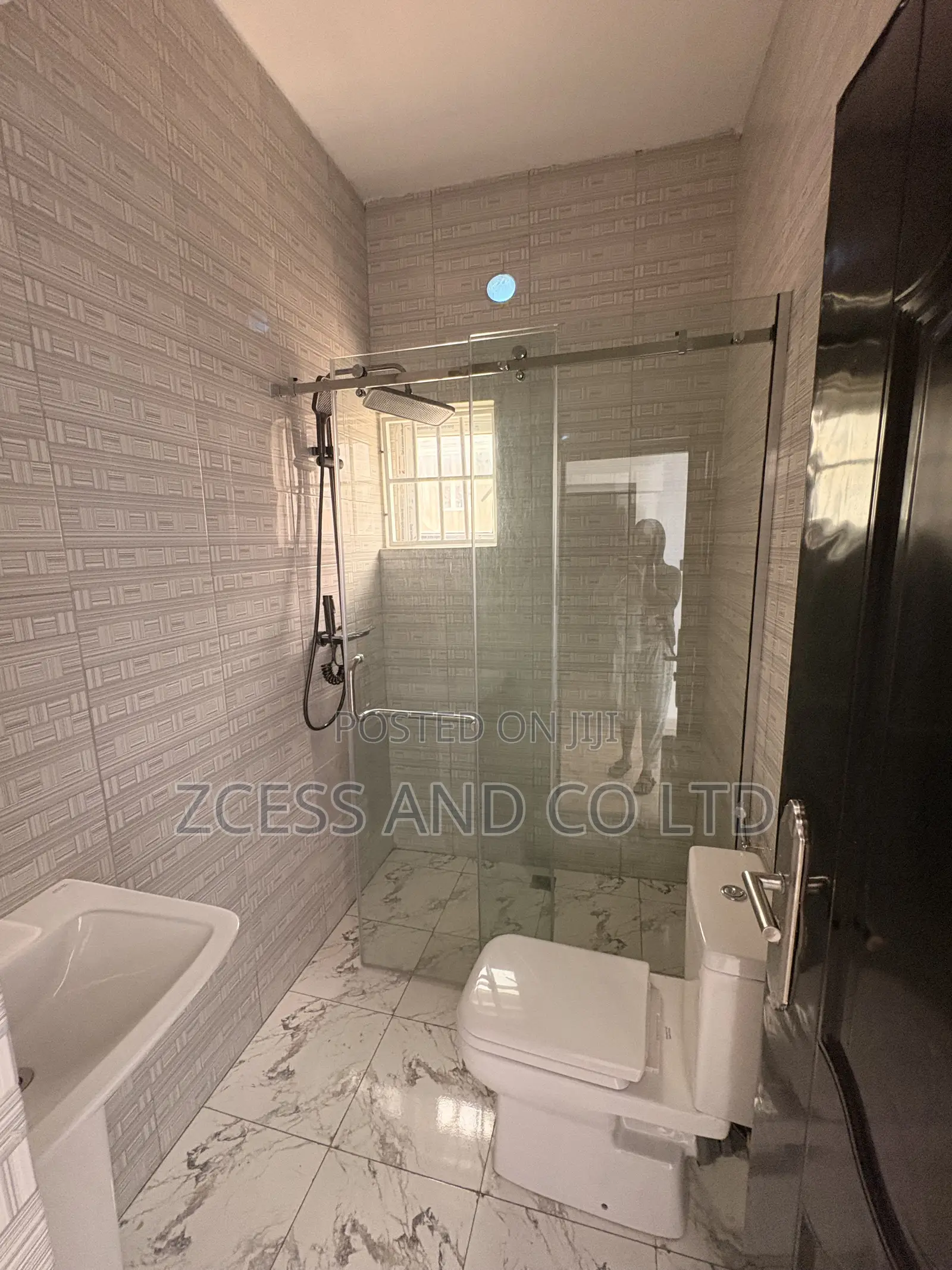 4bdrm Duplex in Wuye Main In An for rent