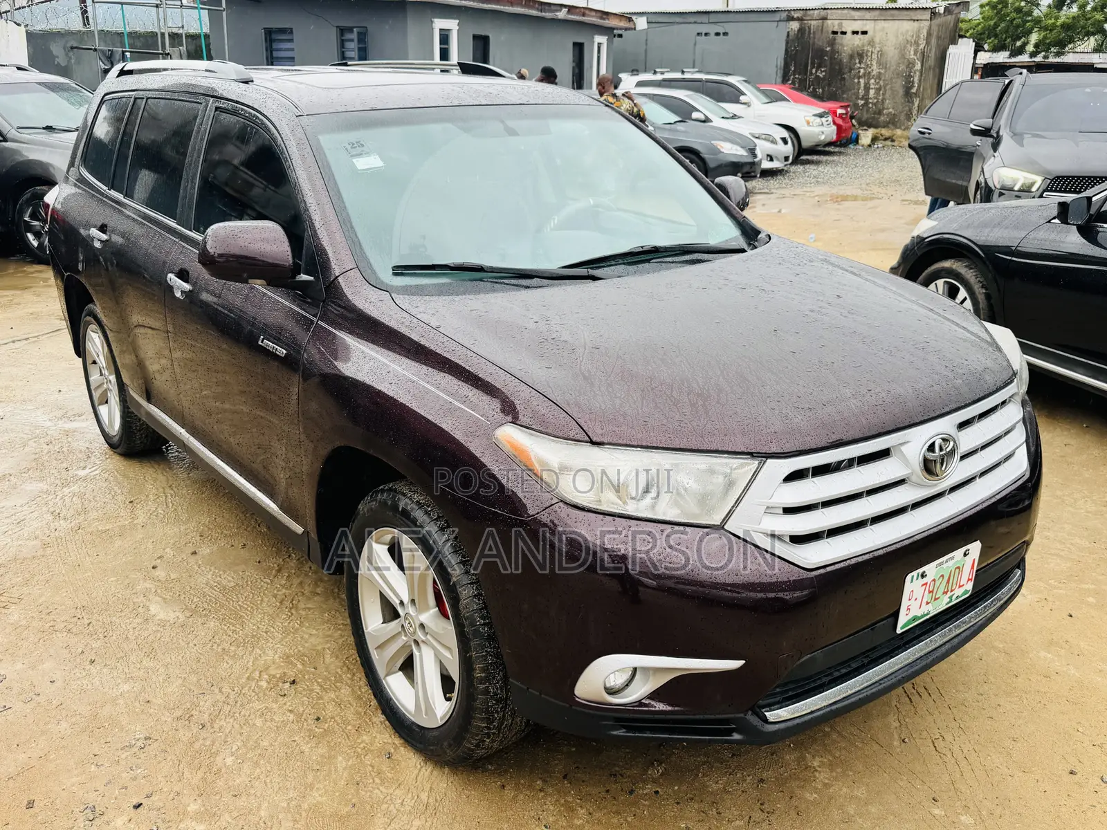 Toyota Highlander Limited 3.5l 4WD 2013 Burgundy