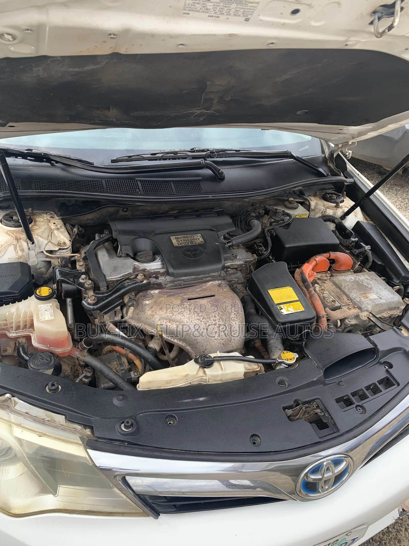 Toyota Camry LE 4dr Sedan (2.5L 4cyl 6A) 2013 White