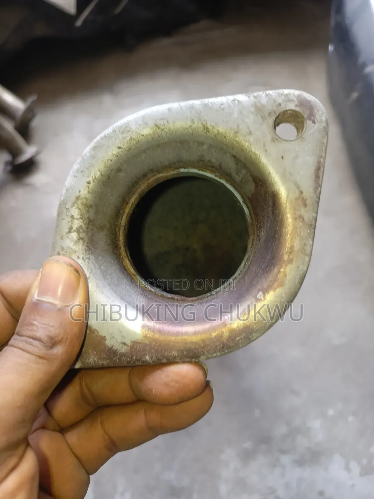 Toyota Highlander/ Lexus Rx350 2015/2018 Center Catalytic Converter.