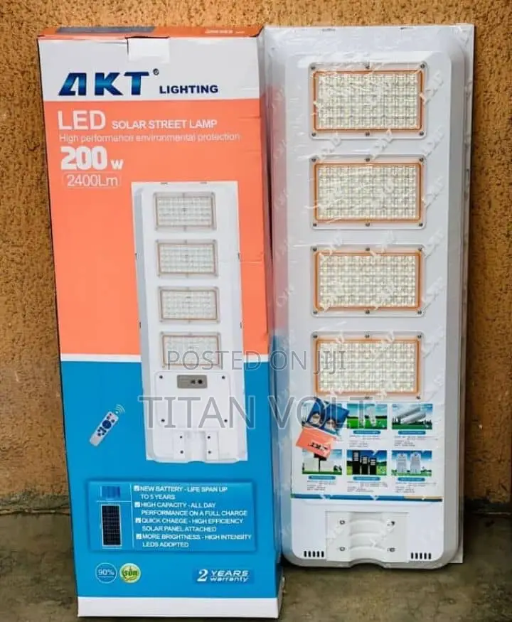 200 Watt Akt Solar Flood Light/Street Lamp