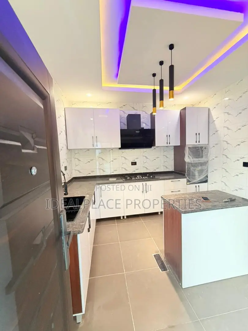 4bdrm Duplex in Oregun for sale