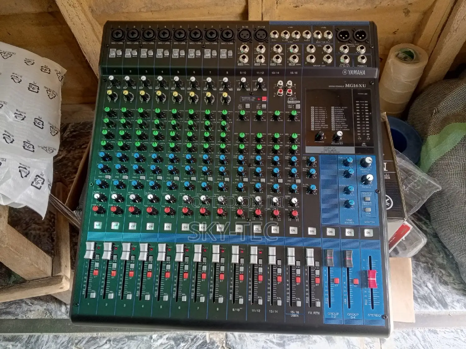 Original Professional Mg16xu Yamaha Mixer 16channels
