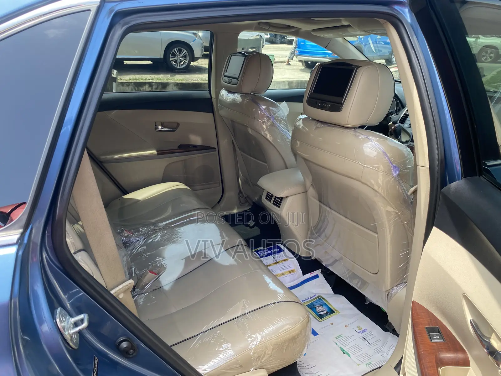 Toyota Venza AWD 2011 Blue