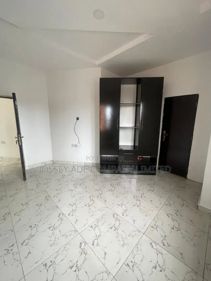 Furnished 2bdrm Apartment in Ilasan for sale