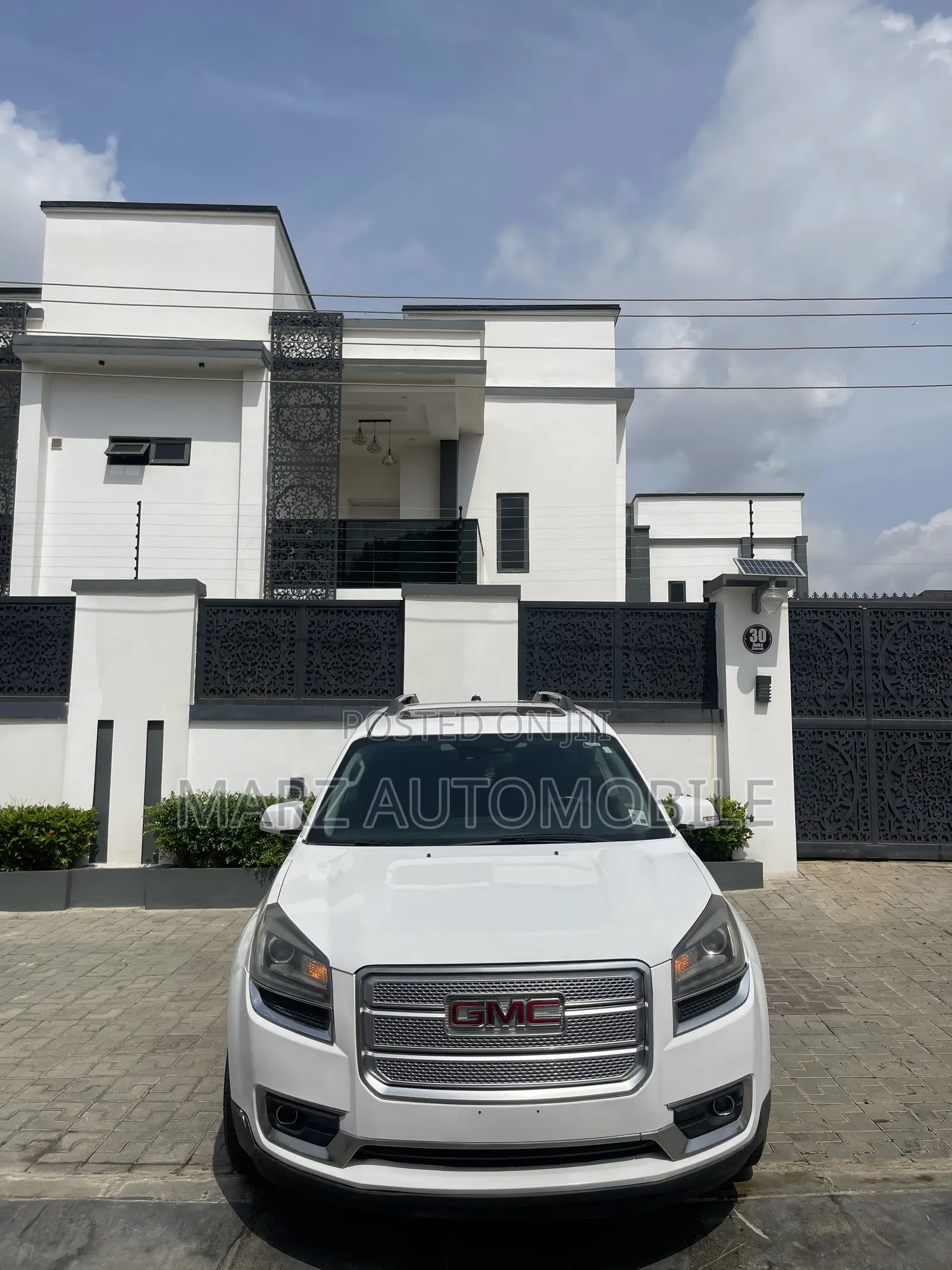 GMC Acadia 2016 White