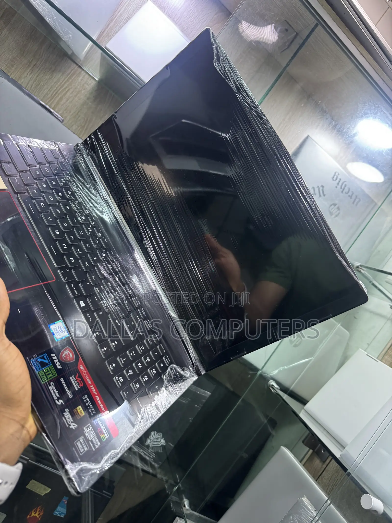 Laptop MSI Raider GE78 16GB Intel Core i7 SSD 256GB