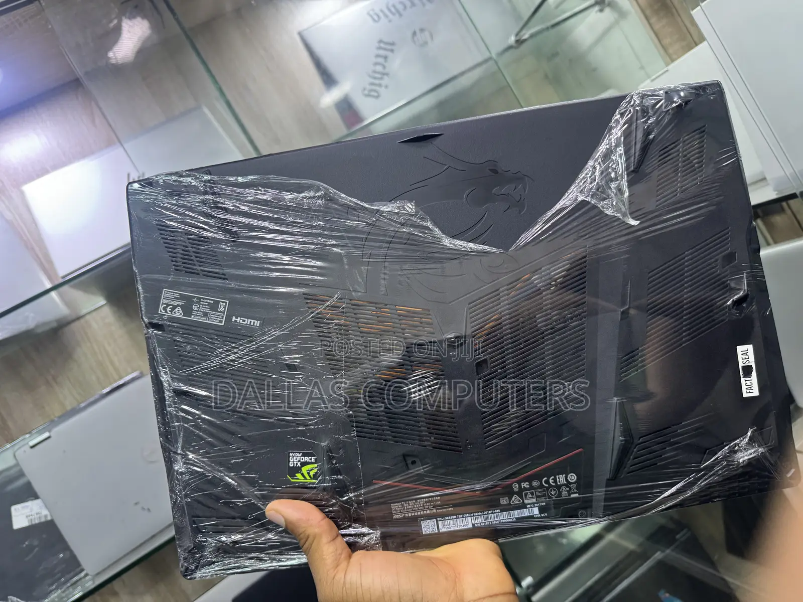Laptop MSI Raider GE78 16GB Intel Core i7 SSD 256GB