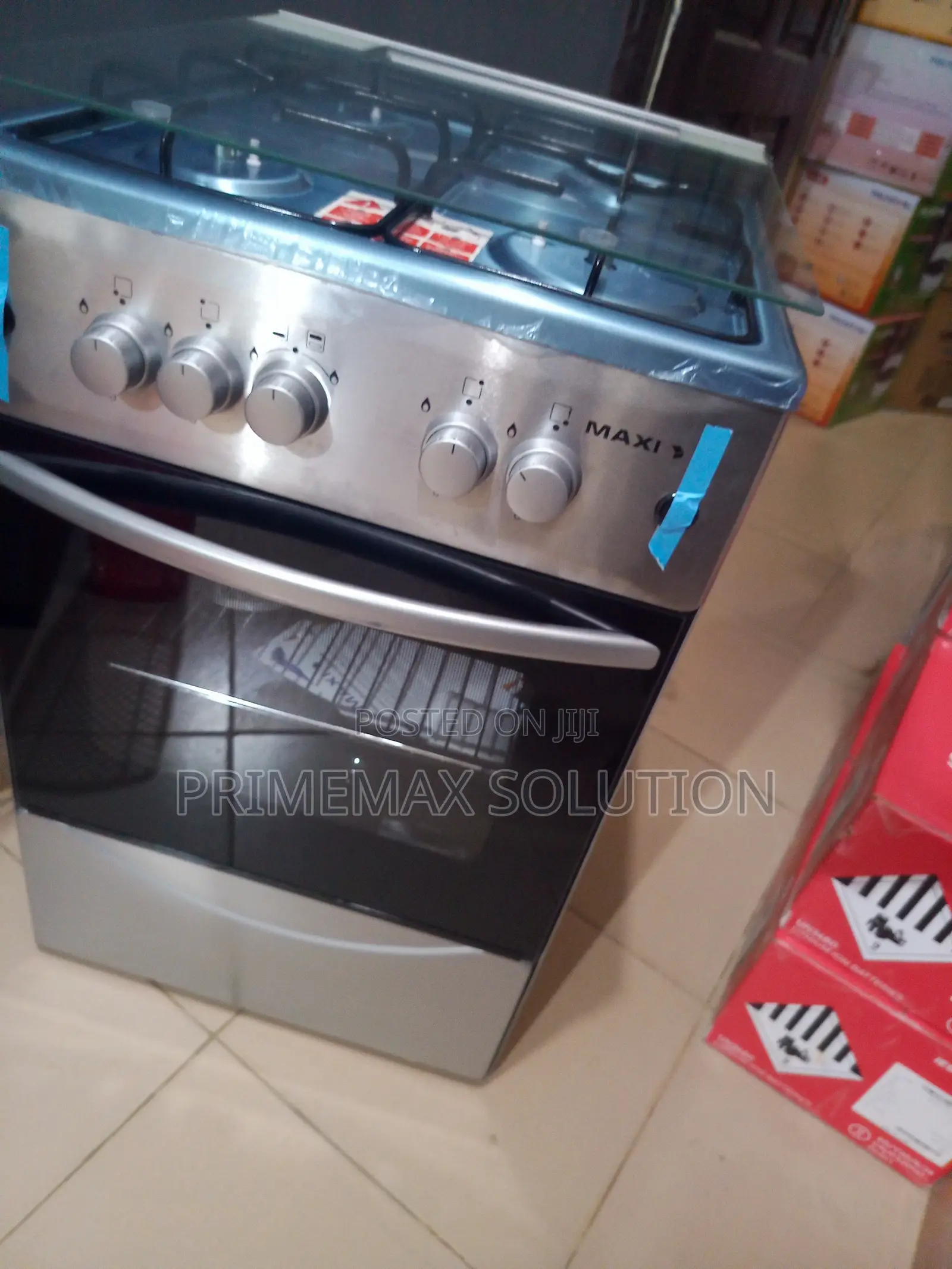 Everyday Powerhouse: 50x50 Stainless Steel 4-Gas Burner Stove