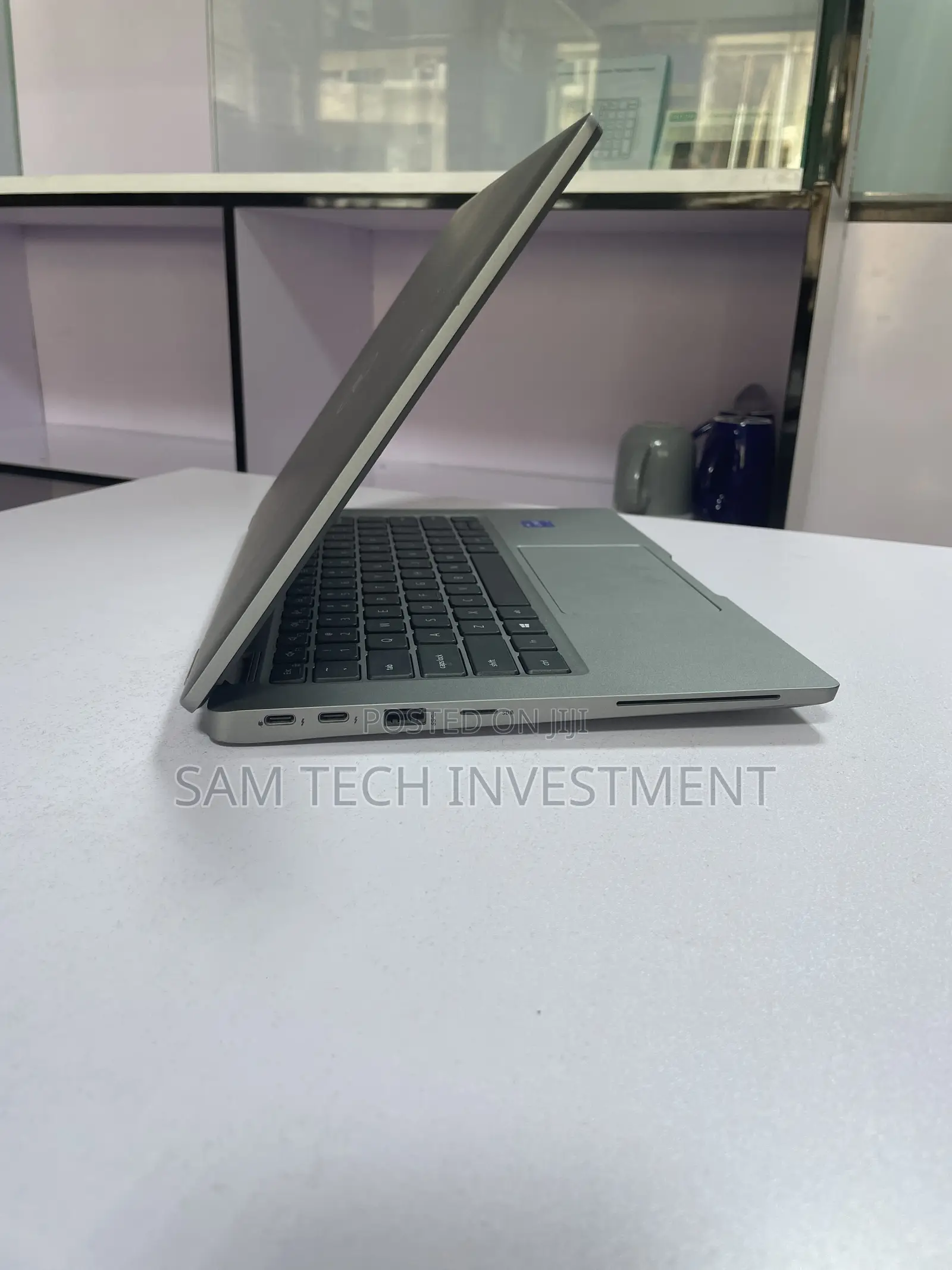 Laptop Dell Latitude 5320 8GB Intel Core i5 SSD 256GB