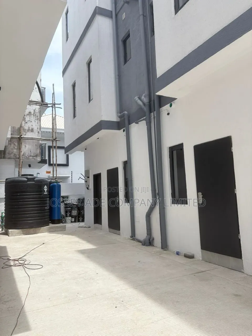 Furnished 4bdrm Duplex in Lekki Phase 1 for sale