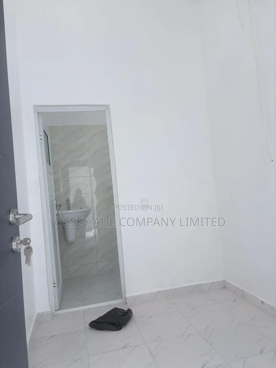 Furnished 4bdrm Duplex in Lekki Phase 1 for sale