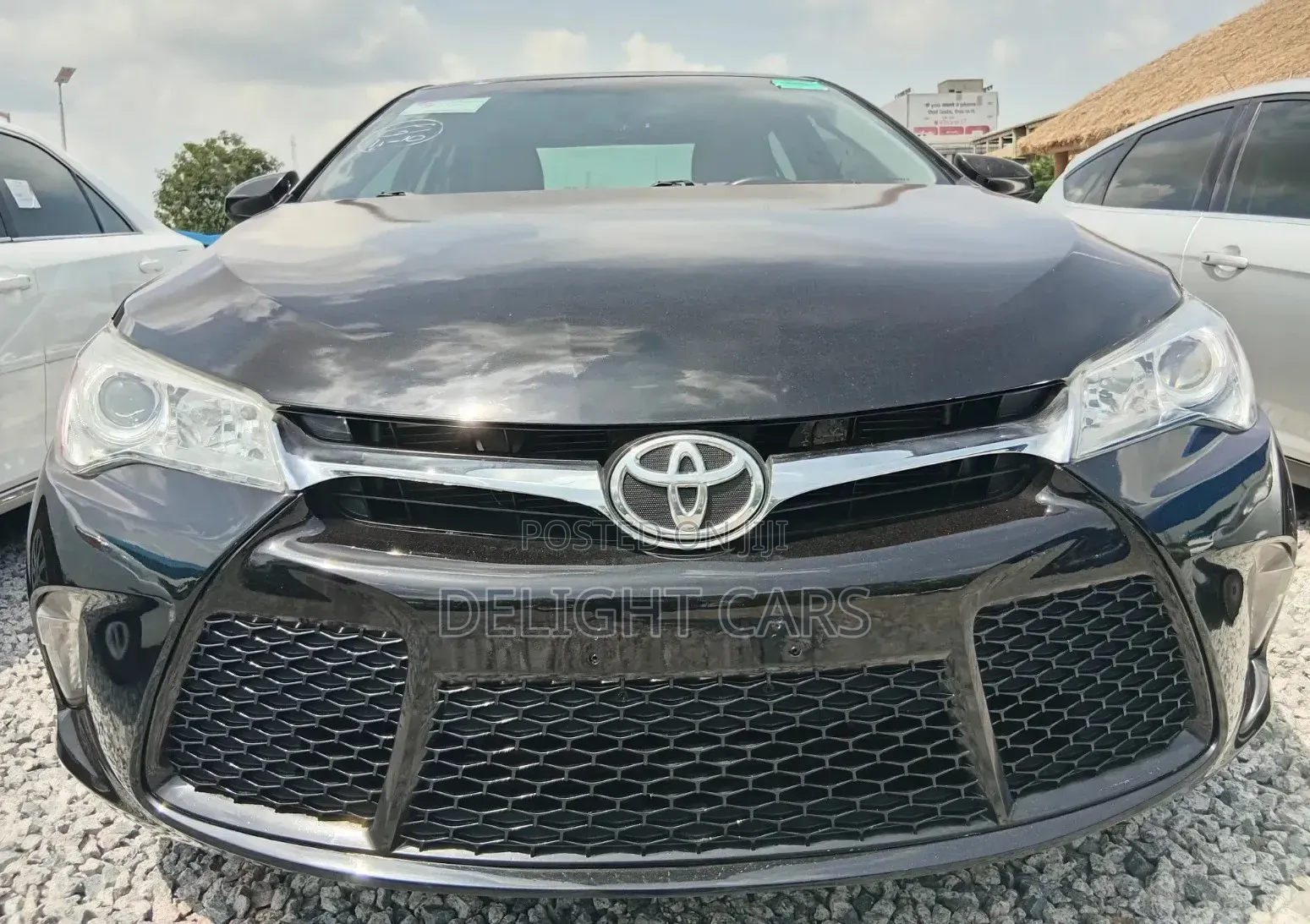 Toyota Camry SE 4dr Sedan (2.5L 4cyl 6A) 2016 Matt Black