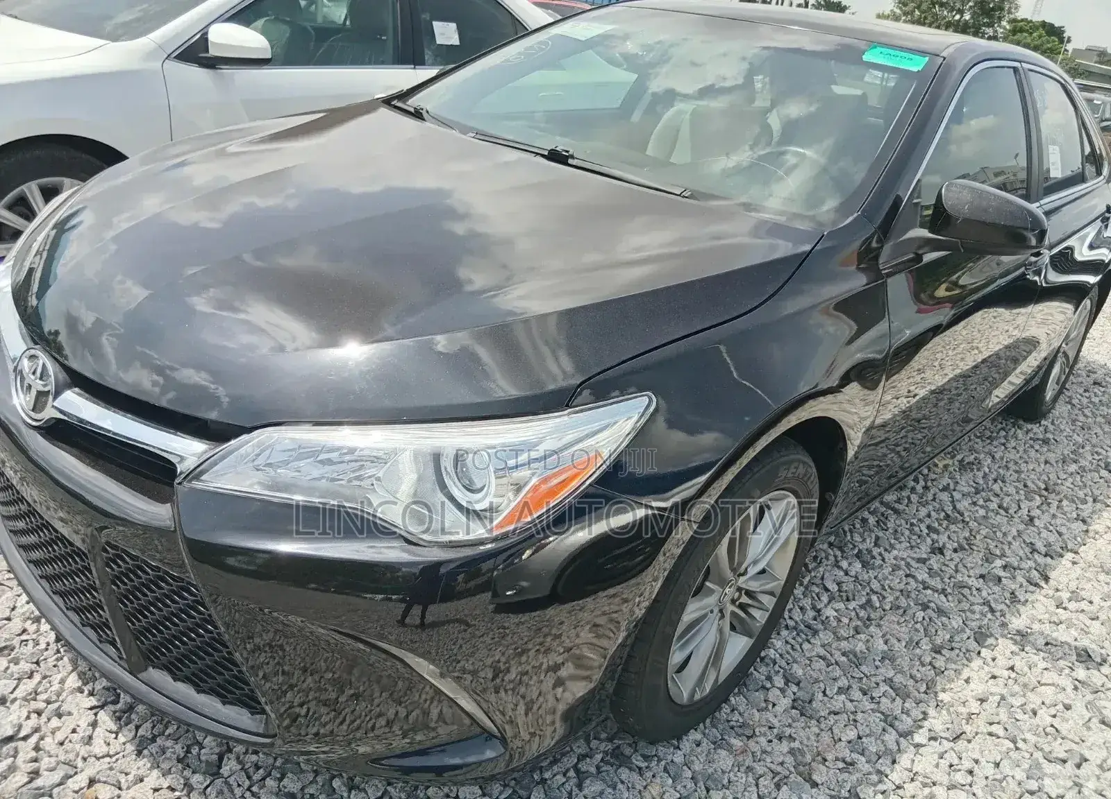 Toyota Camry SE 4dr Sedan (2.5L 4cyl 6A) 2016 Matt Black