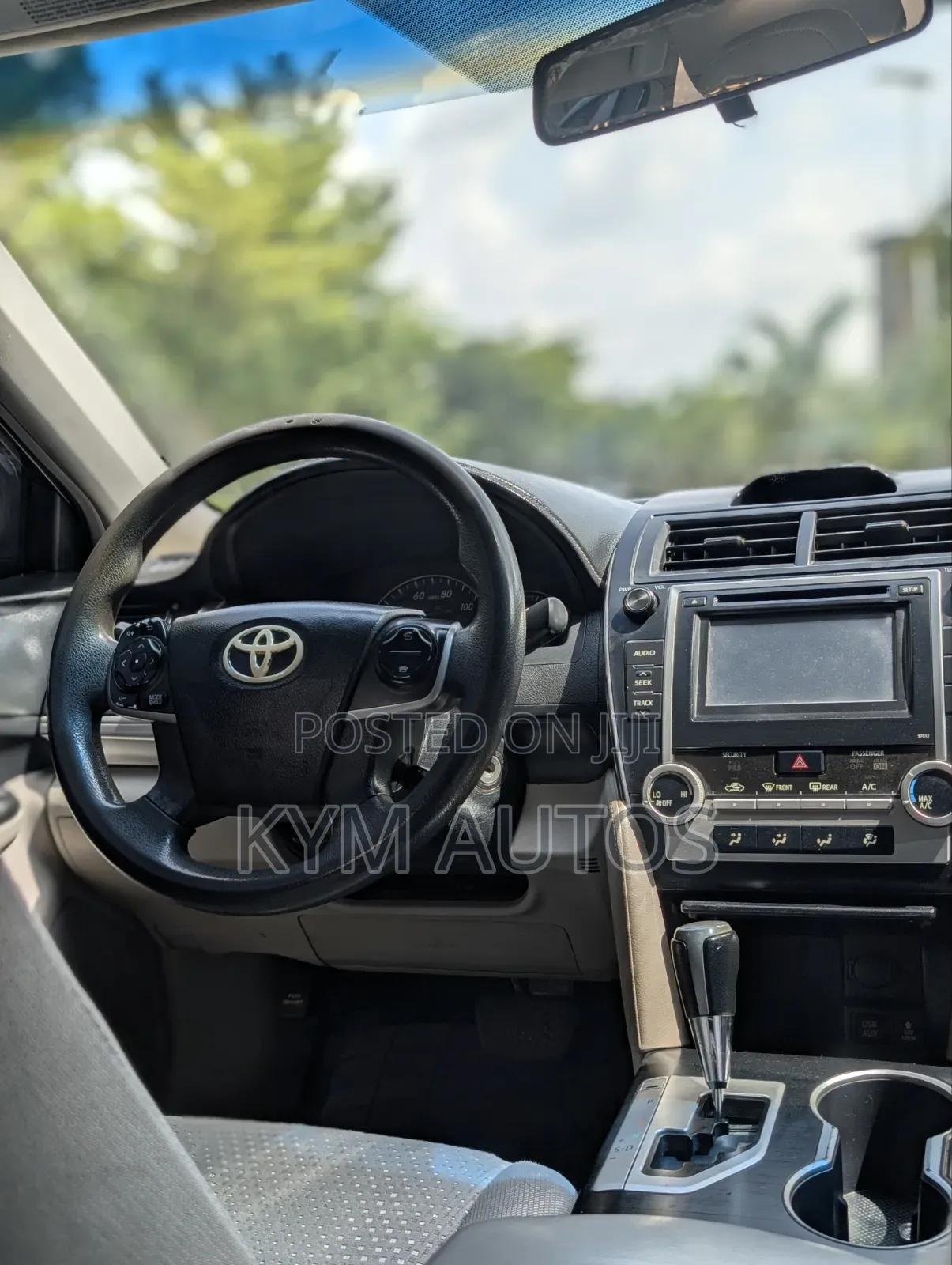 Toyota Camry 2012 Gray