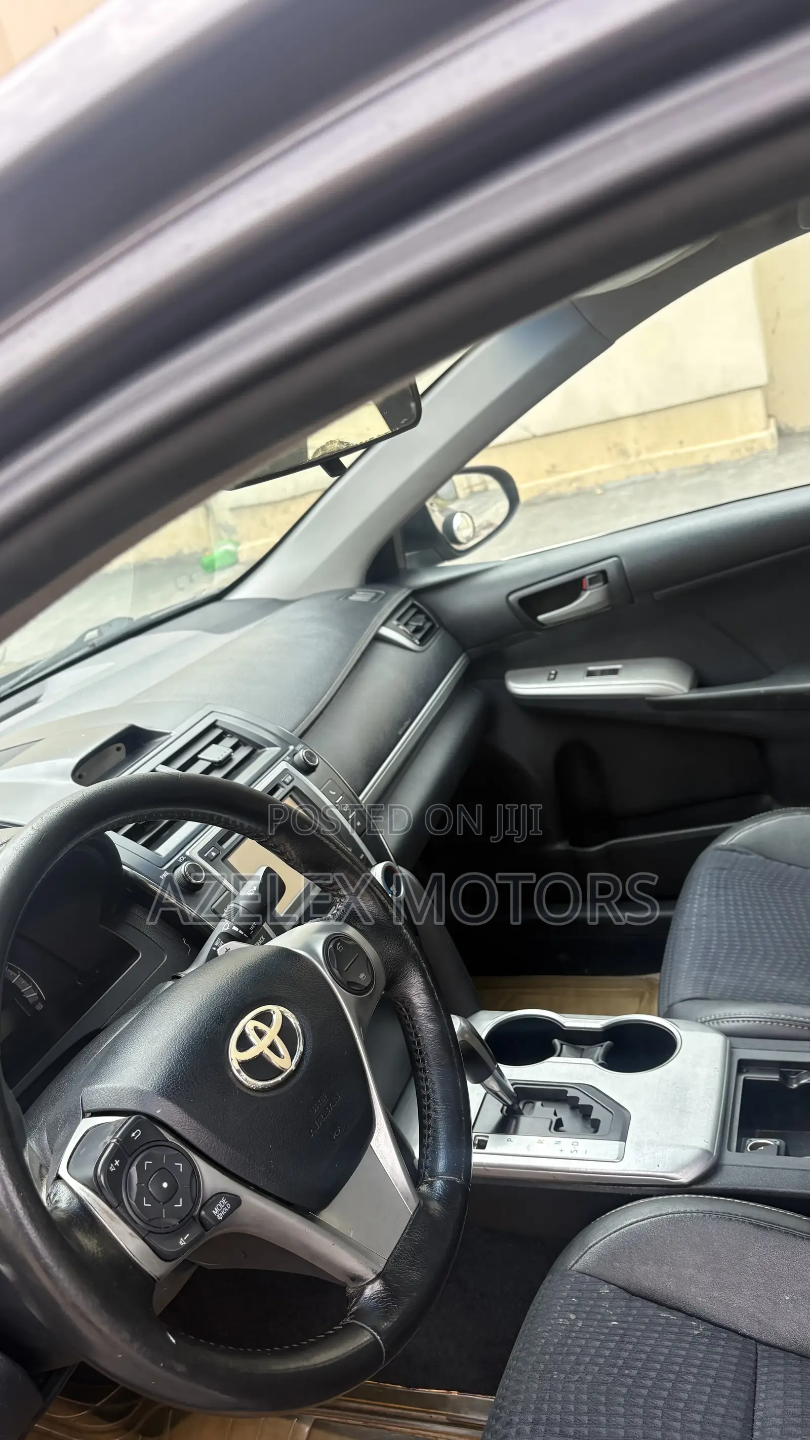 Toyota Camry SE Limited Edition 4dr Sedan (2.5L 4cyl 6A) 2012 Gray