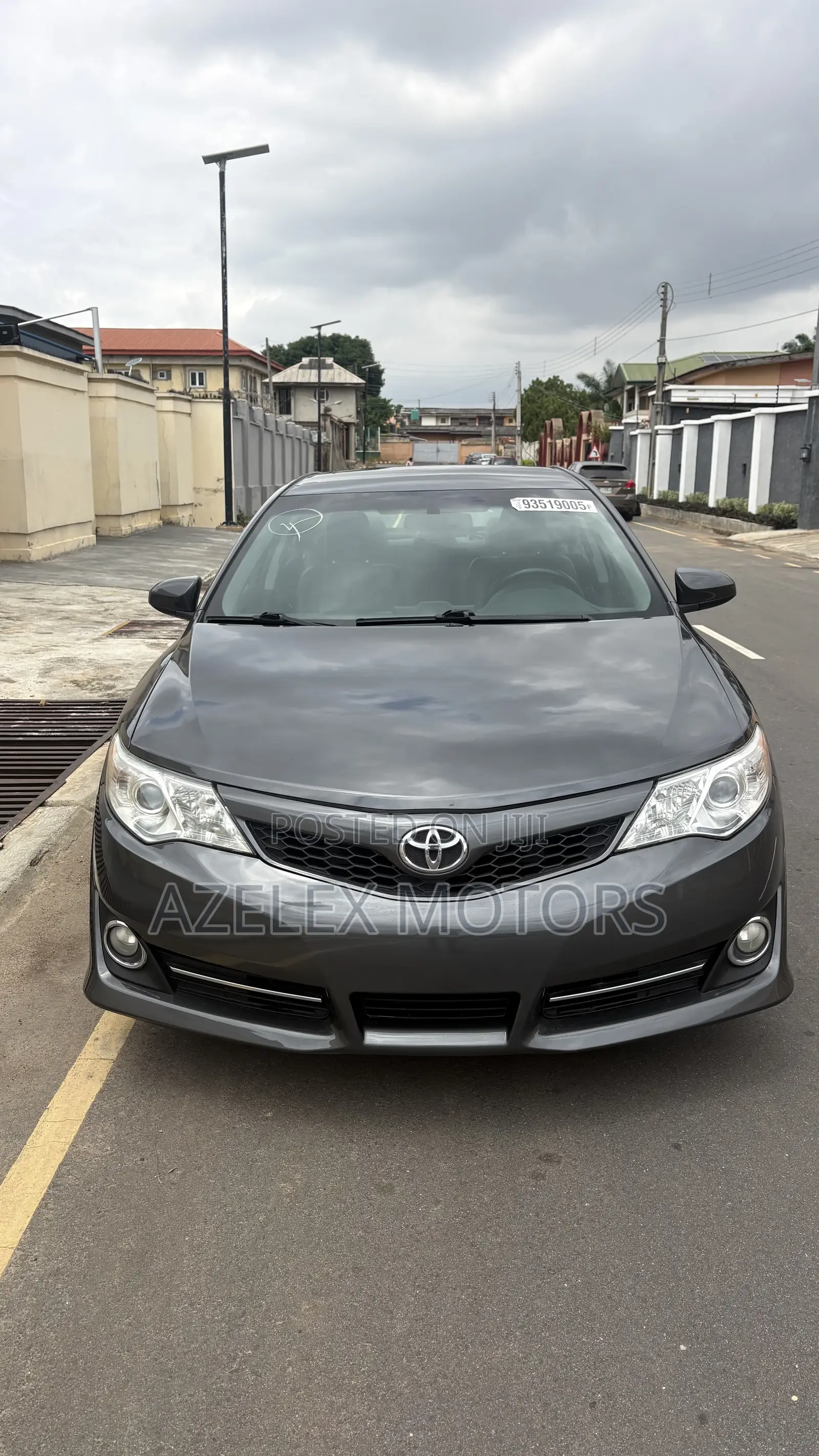 Toyota Camry SE Limited Edition 4dr Sedan (2.5L 4cyl 6A) 2012 Gray