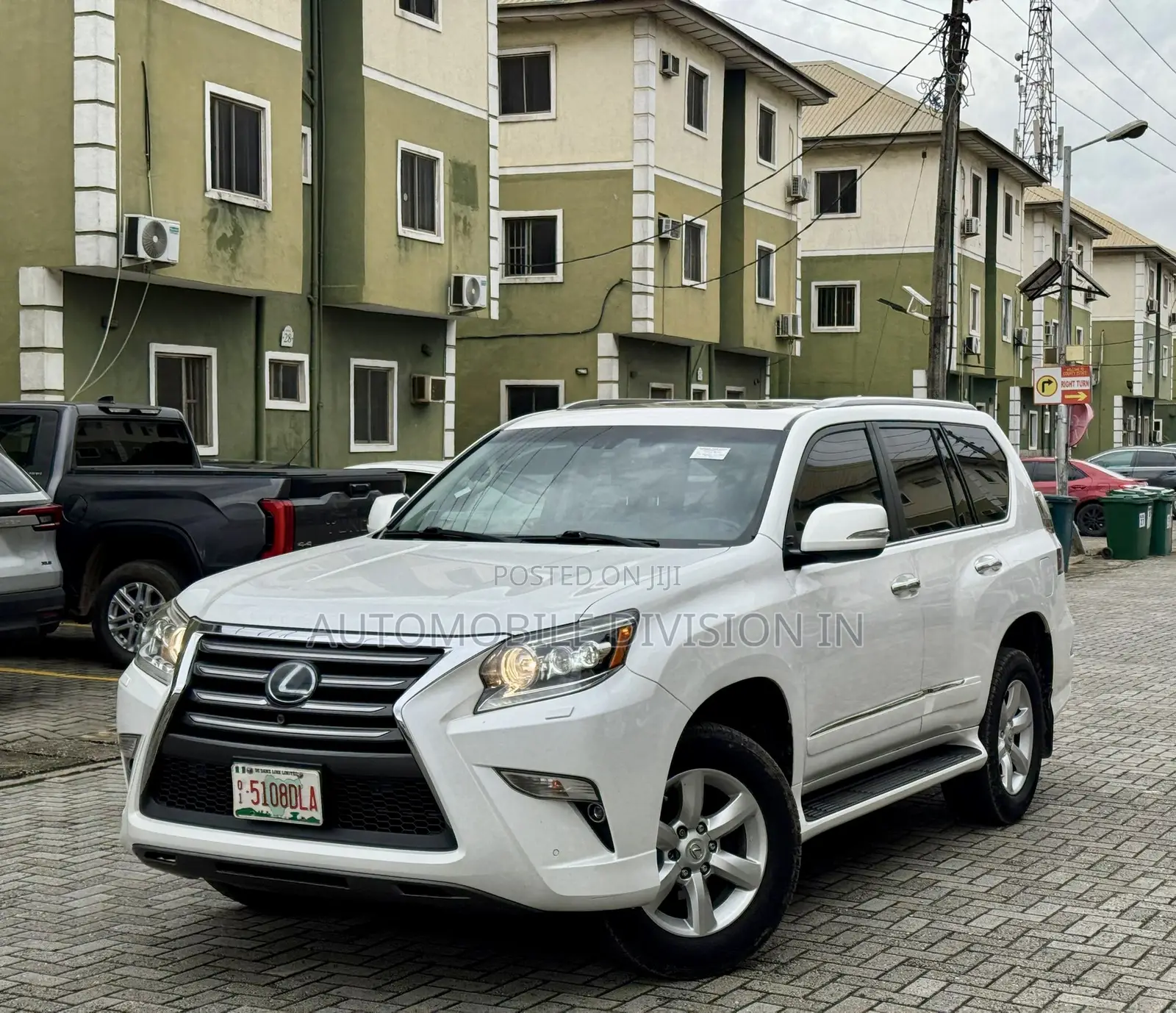 Lexus GX 460 Luxury 2016 White