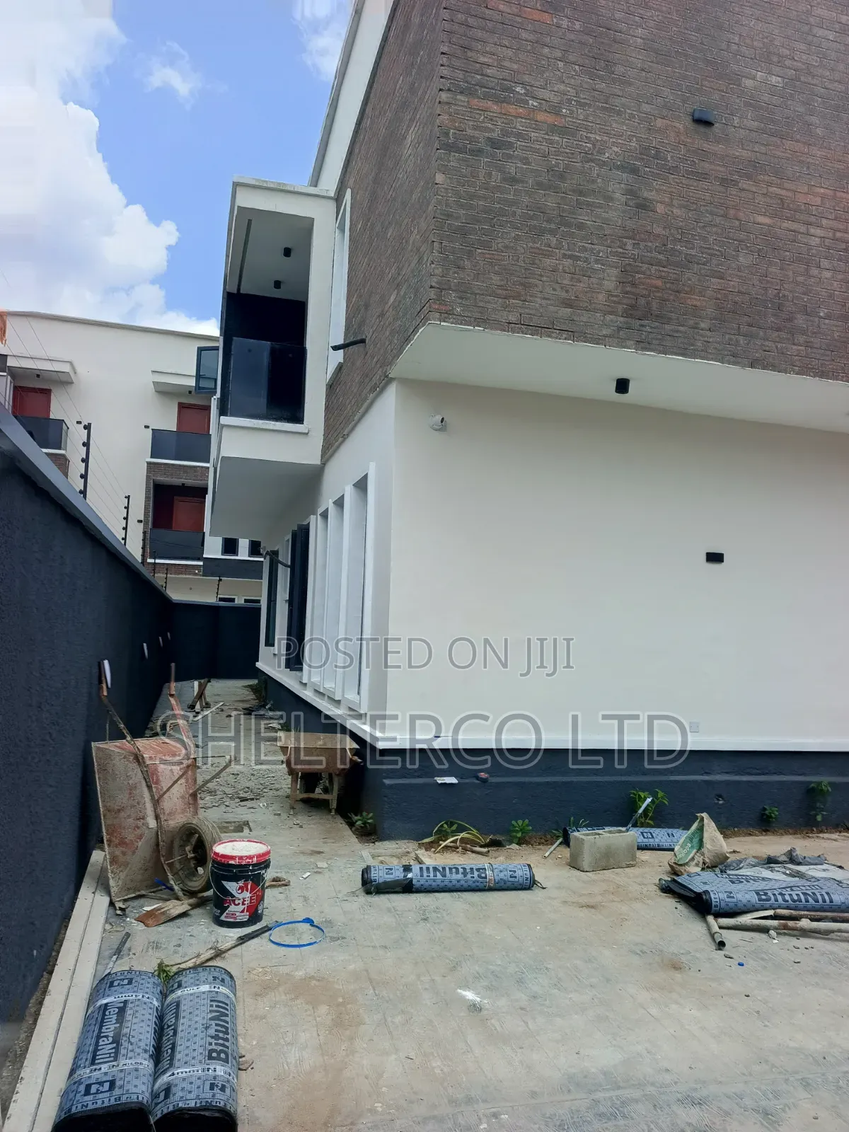 5bdrm Duplex in Awuse Estate, Opebi for sale