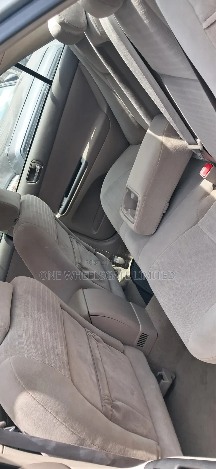 Toyota Camry 2006 Gray
