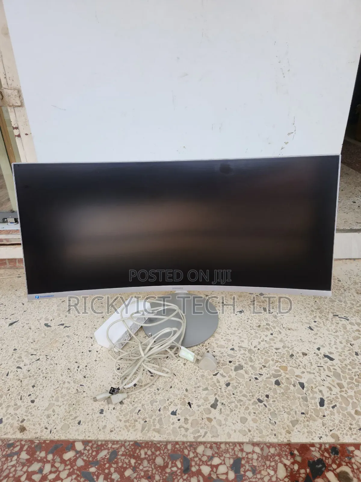 Samsung 34inch Curve Monitor