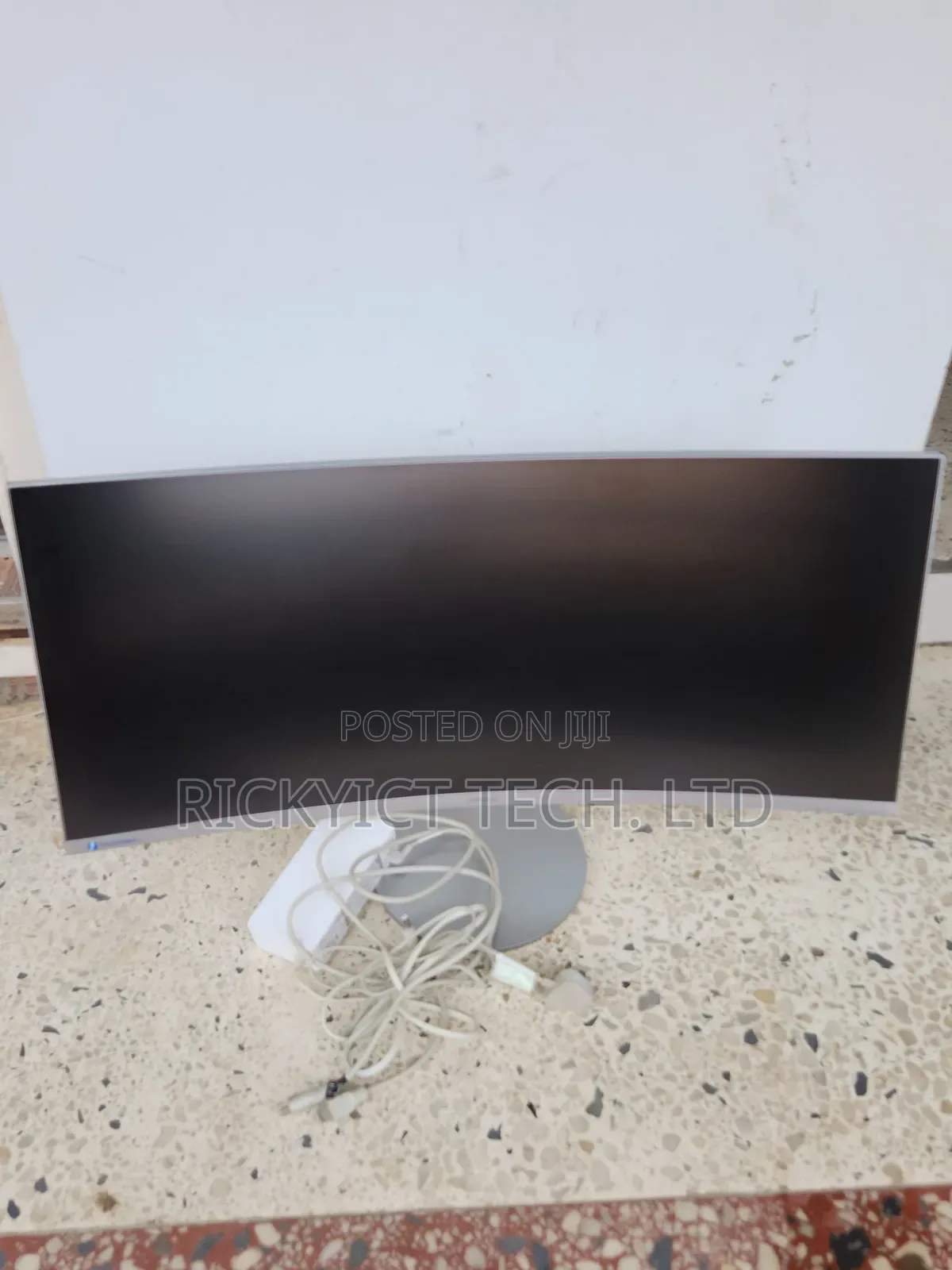 Samsung 34inch Curve Monitor