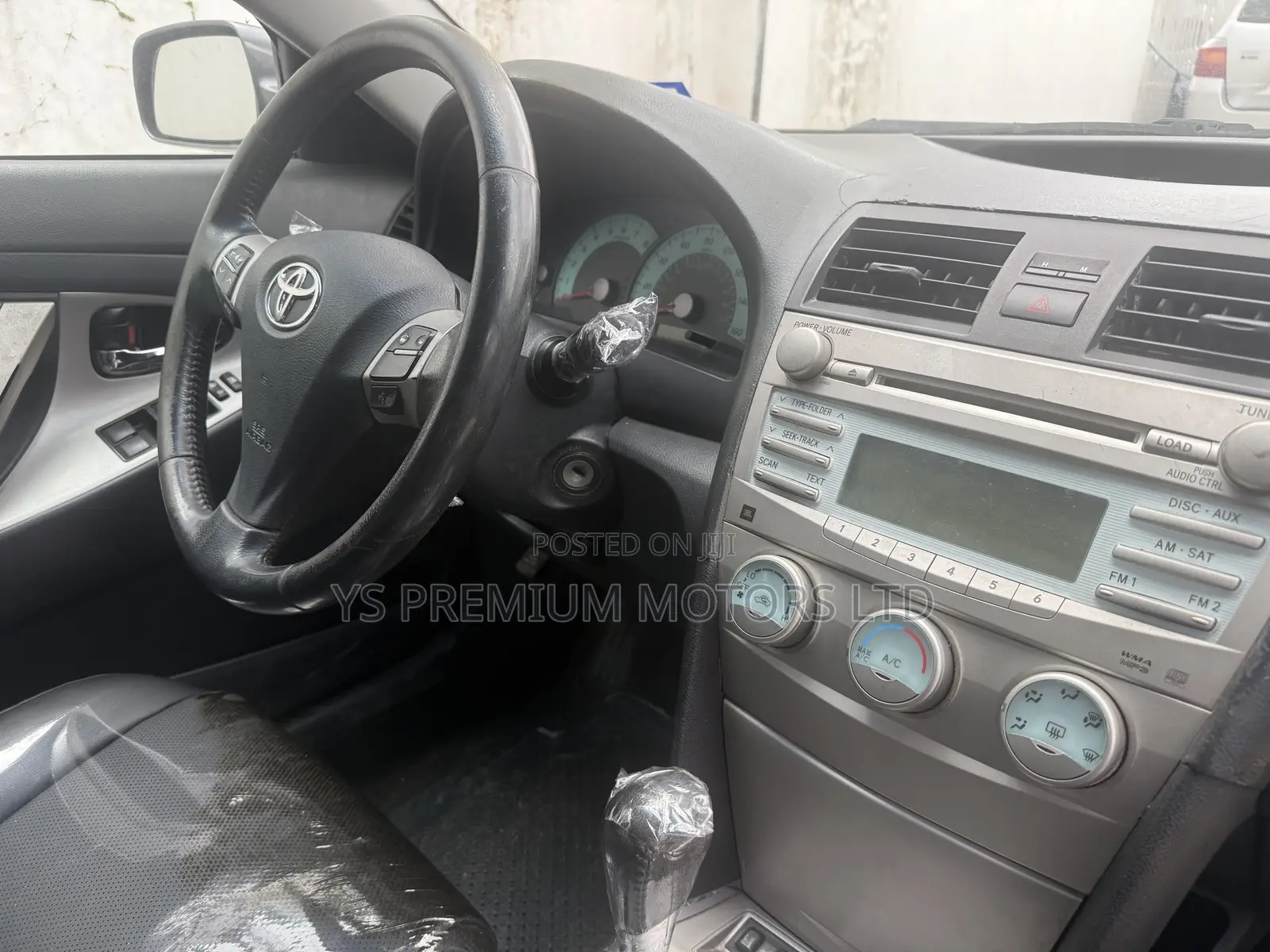 Toyota Camry SE V6 4dr Sedan (3.5L 6cyl 6AM) 2007 Gray